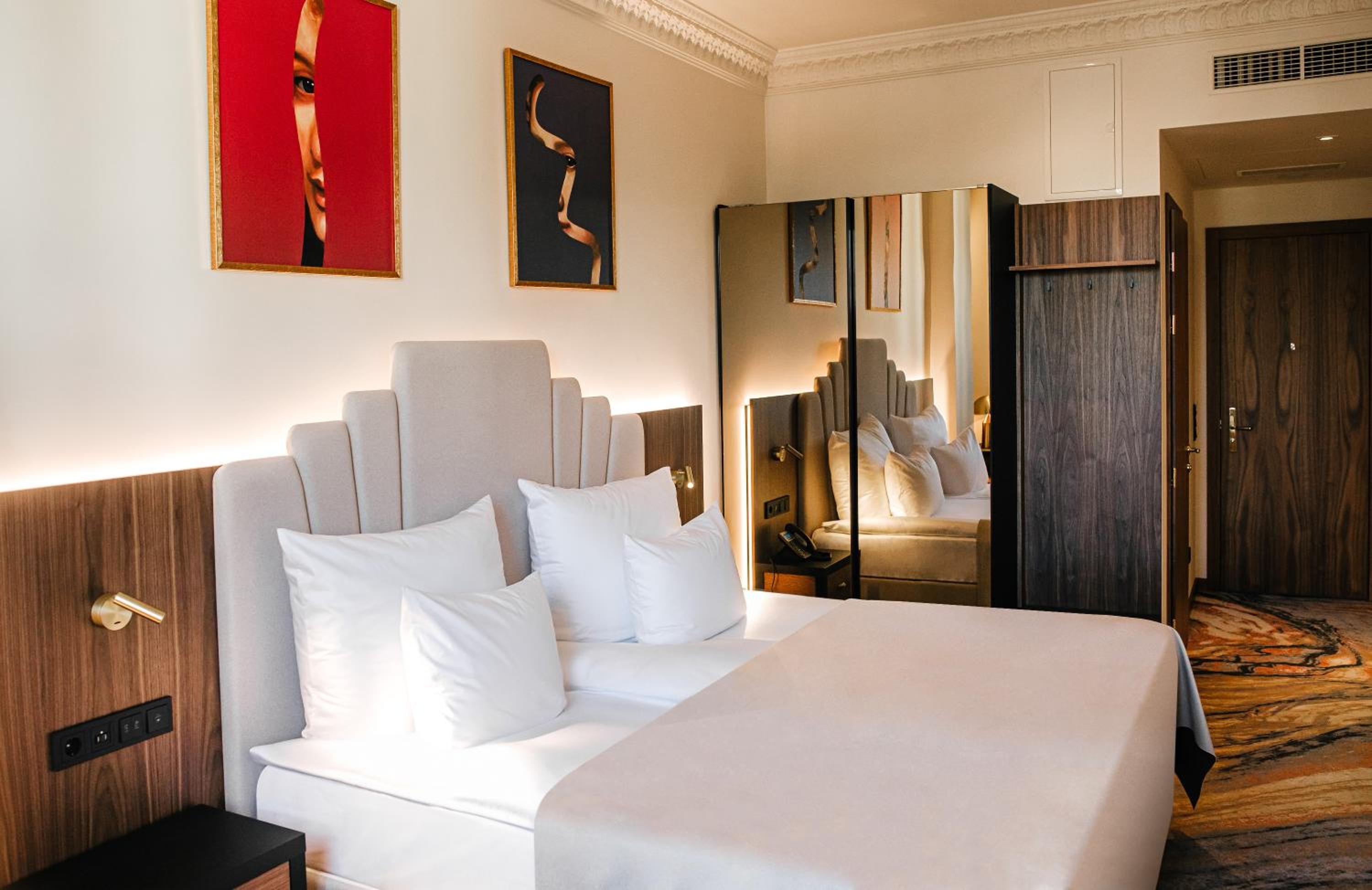Junior Suite - Photo 1