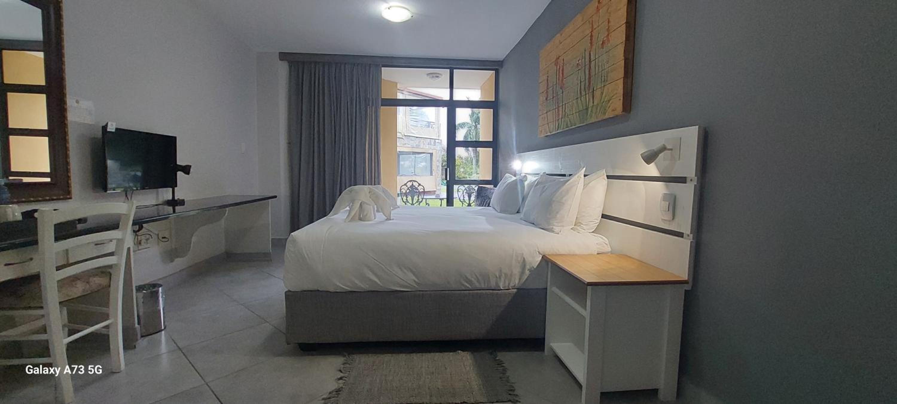 King Room with Patio