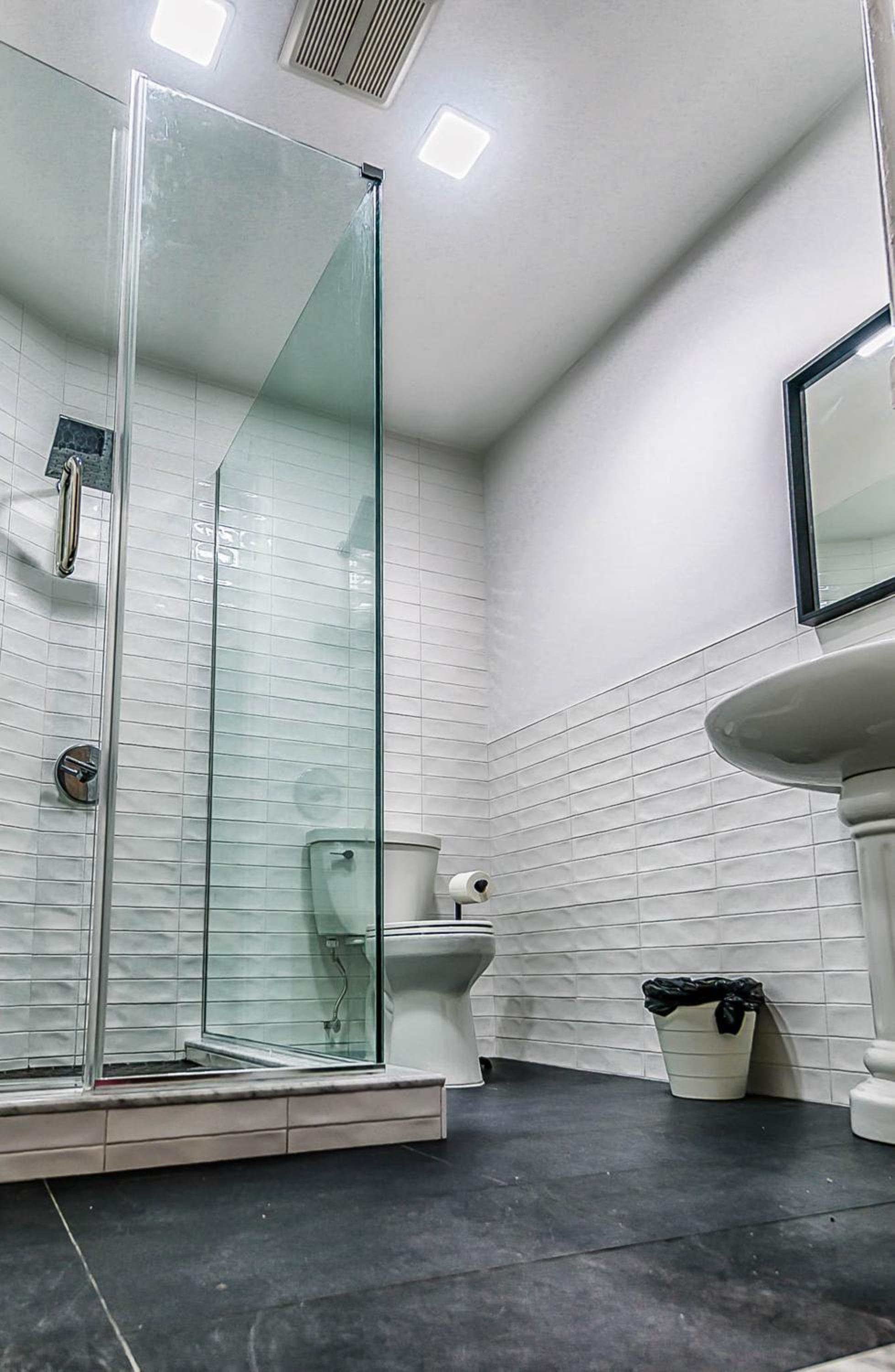 Triple Room with Private Bathroom photo 2
