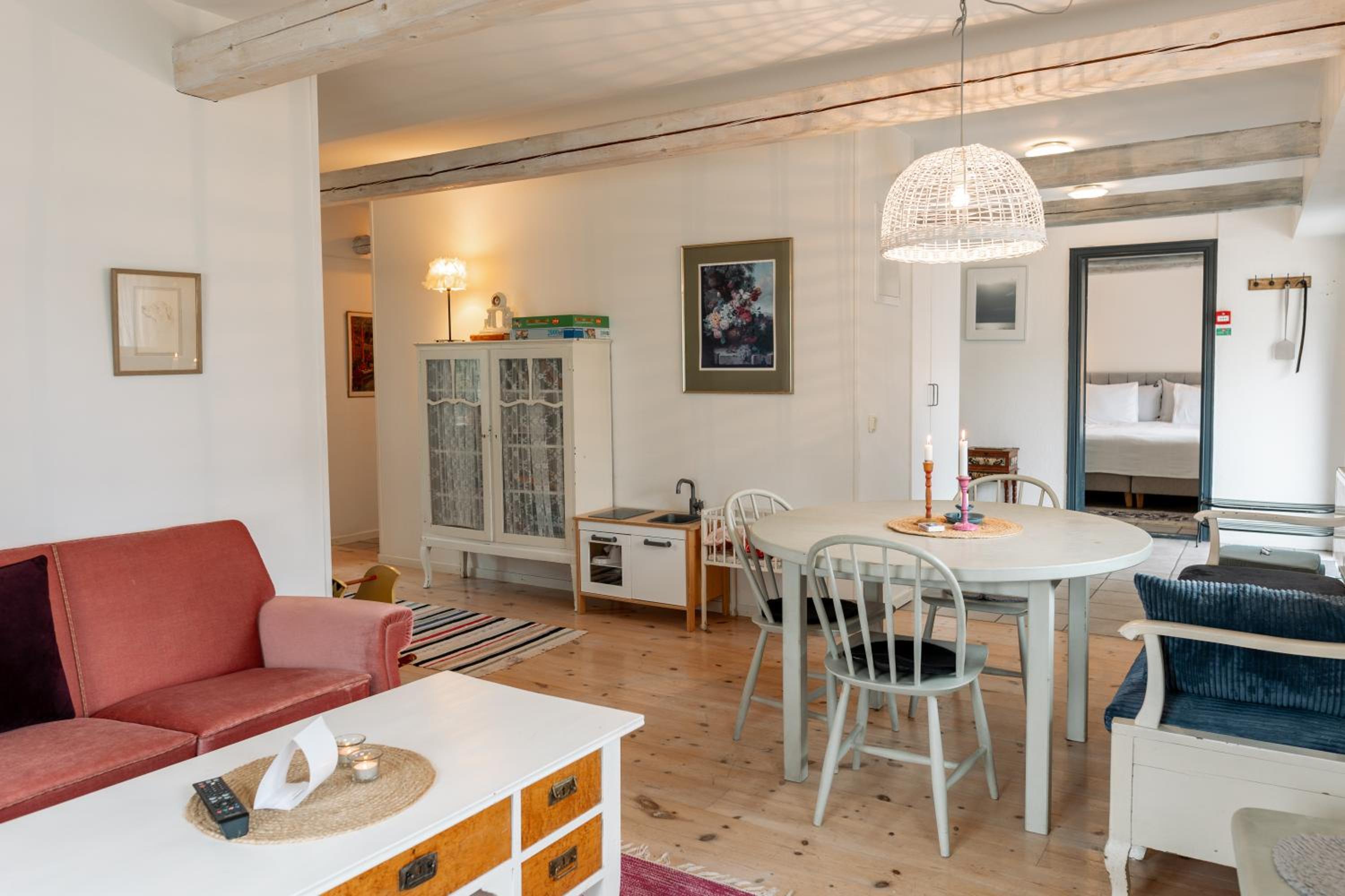 Two-Bedroom Apartment - Photo 3