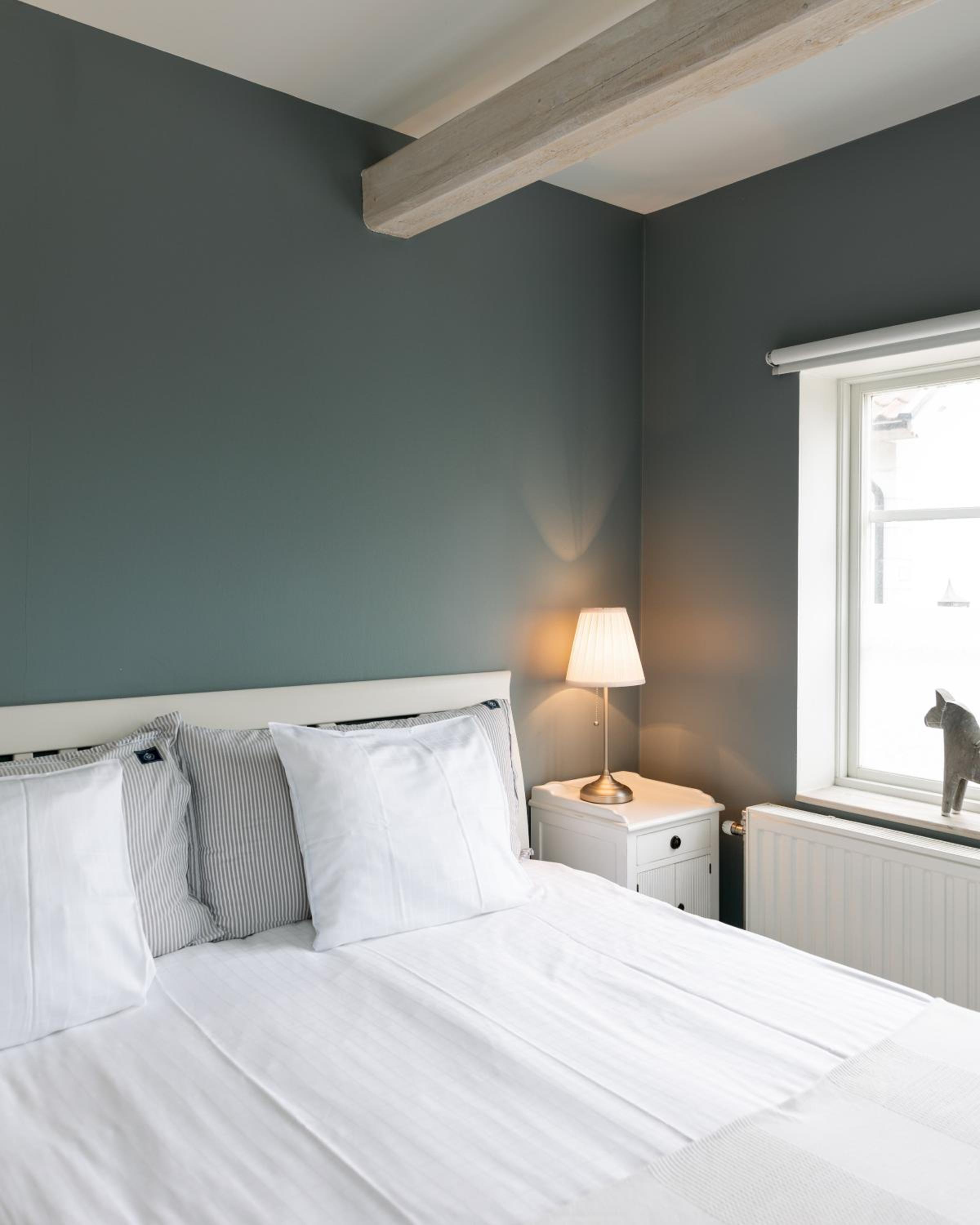 Two-Bedroom Apartment - Photo 4