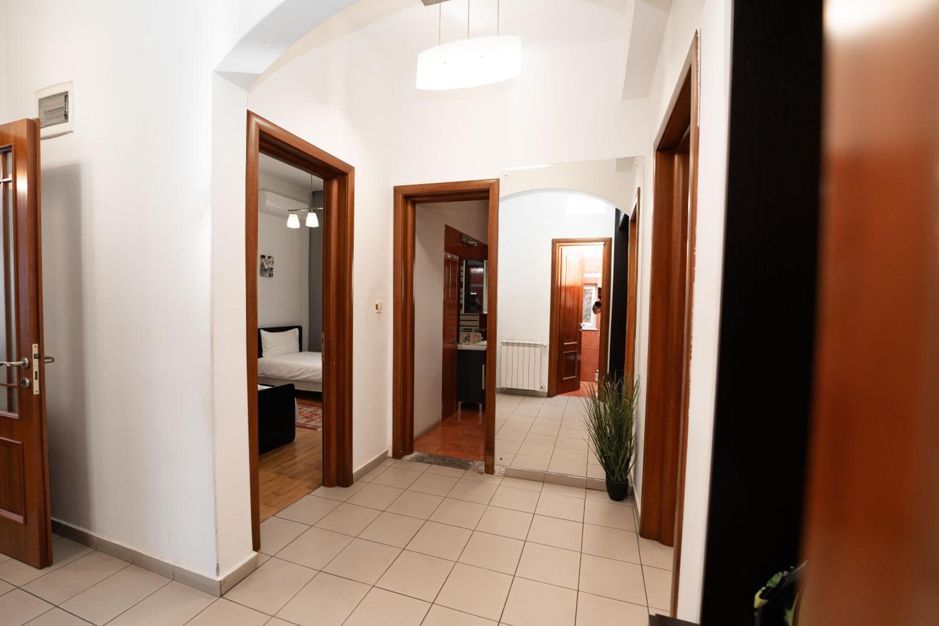 Apartment - Ground Floor - Photo 17