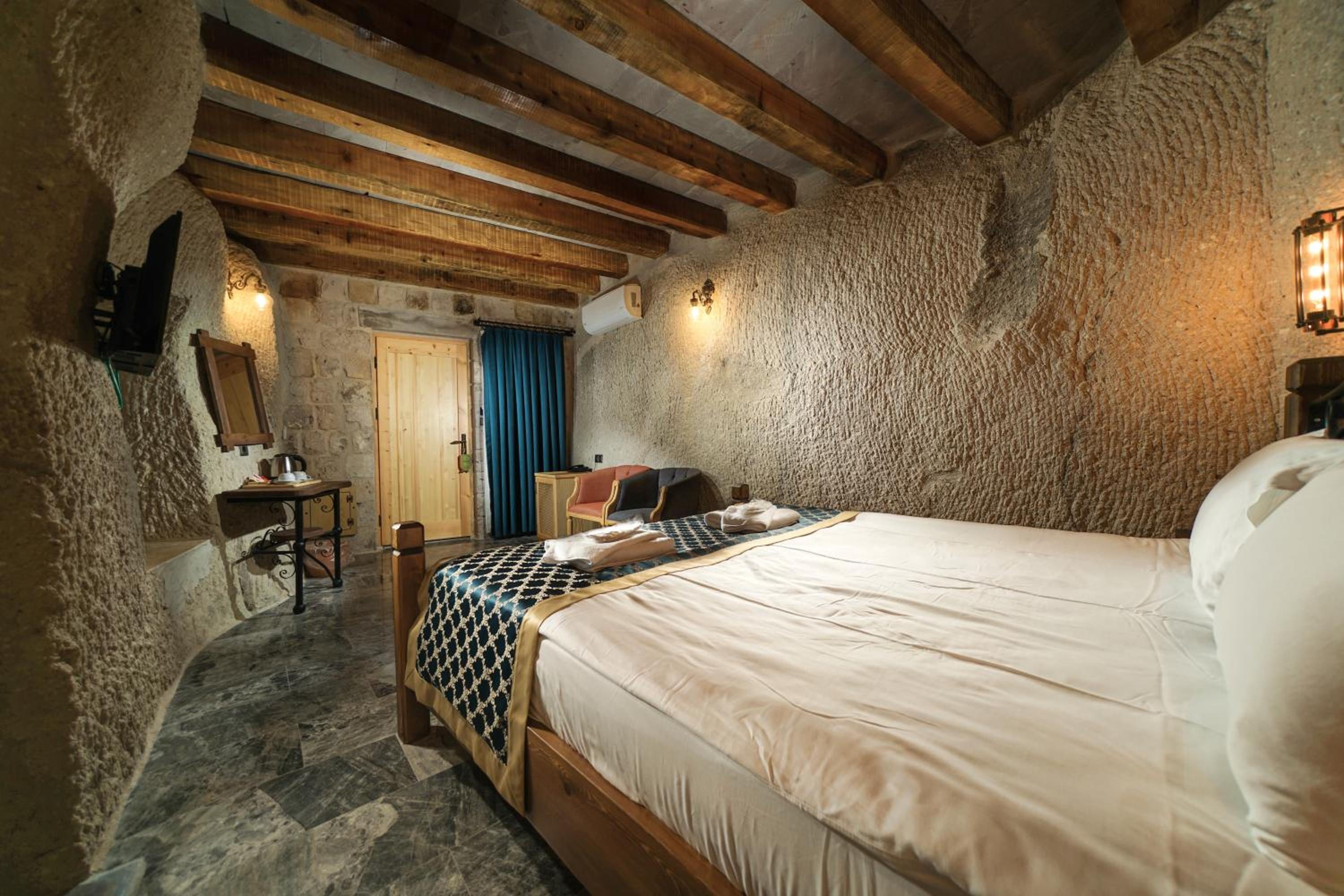 Superior Double Room - Photo 6