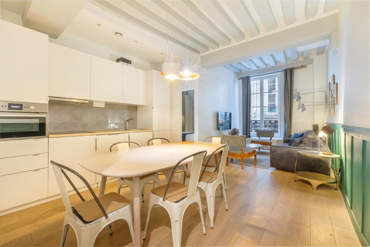 Apartment photo 3