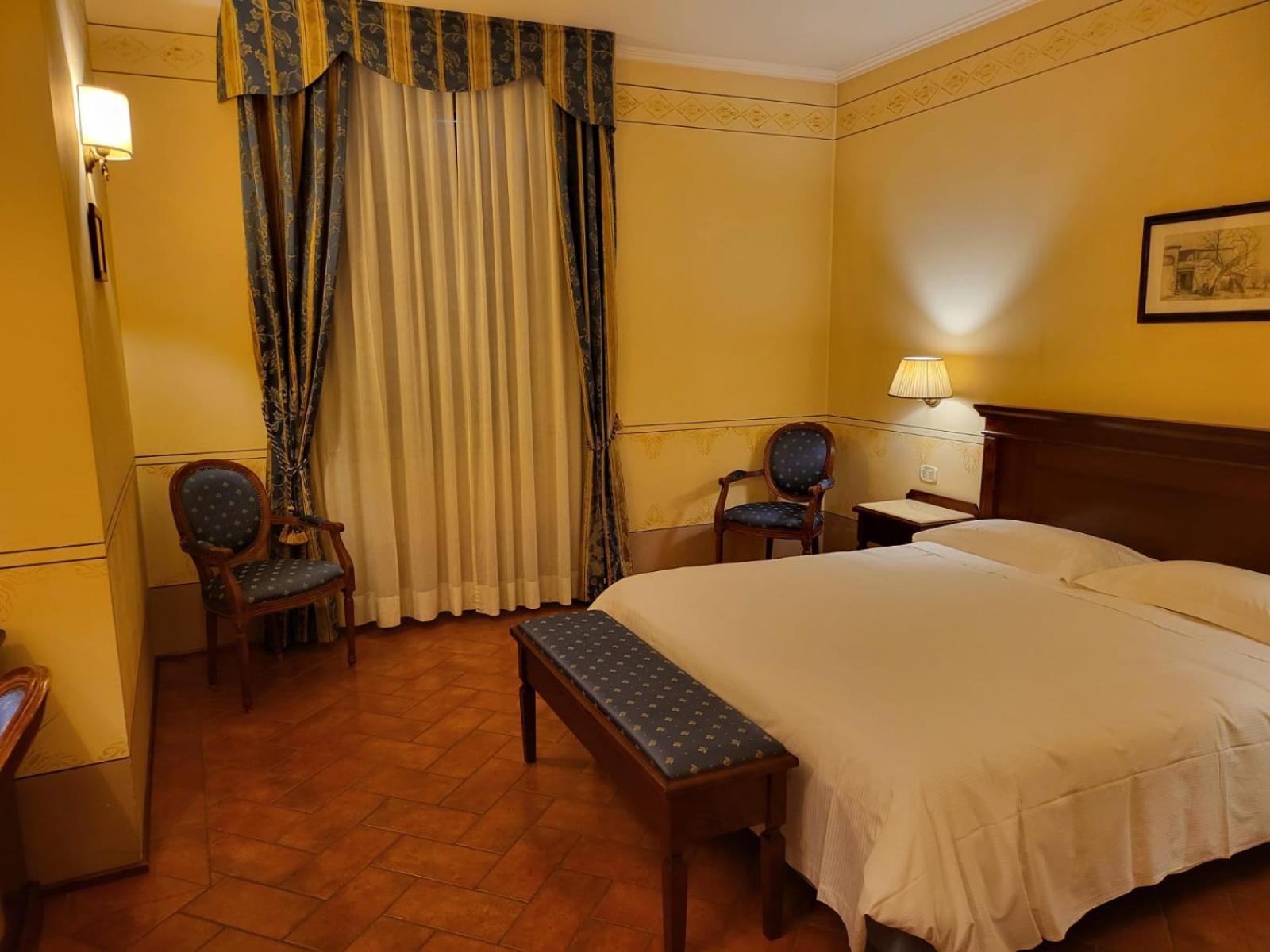 Double Room - Photo 1