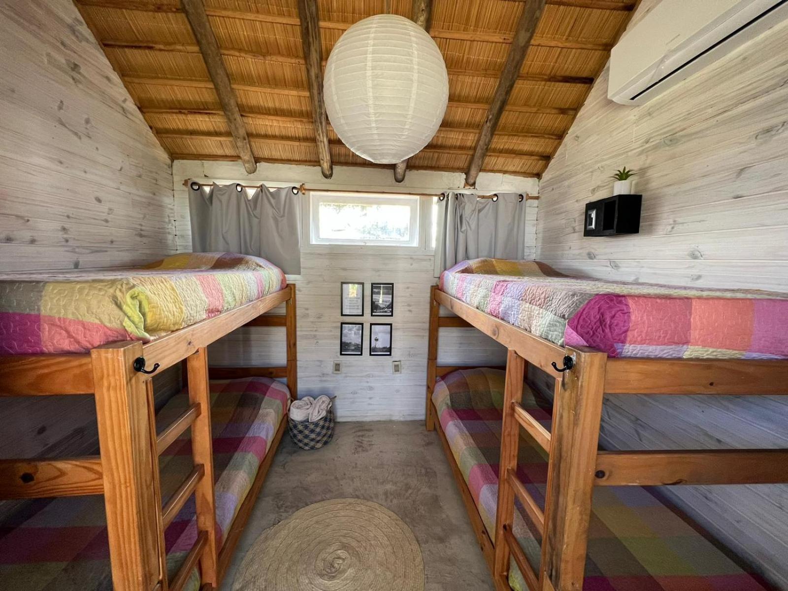 Bed in 4-Bed Mixed Dormitory Room photo 2