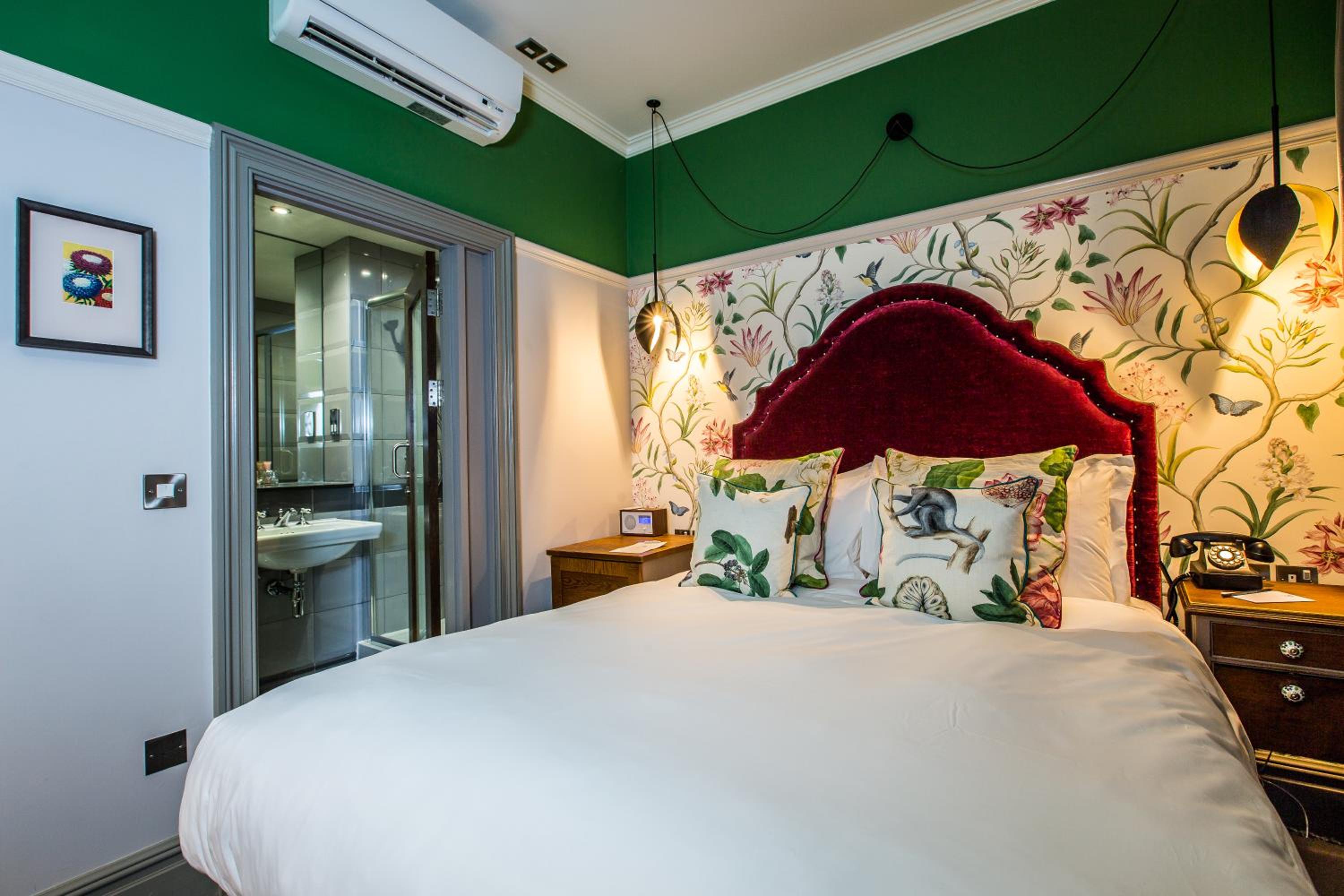 Double Room - Photo 1