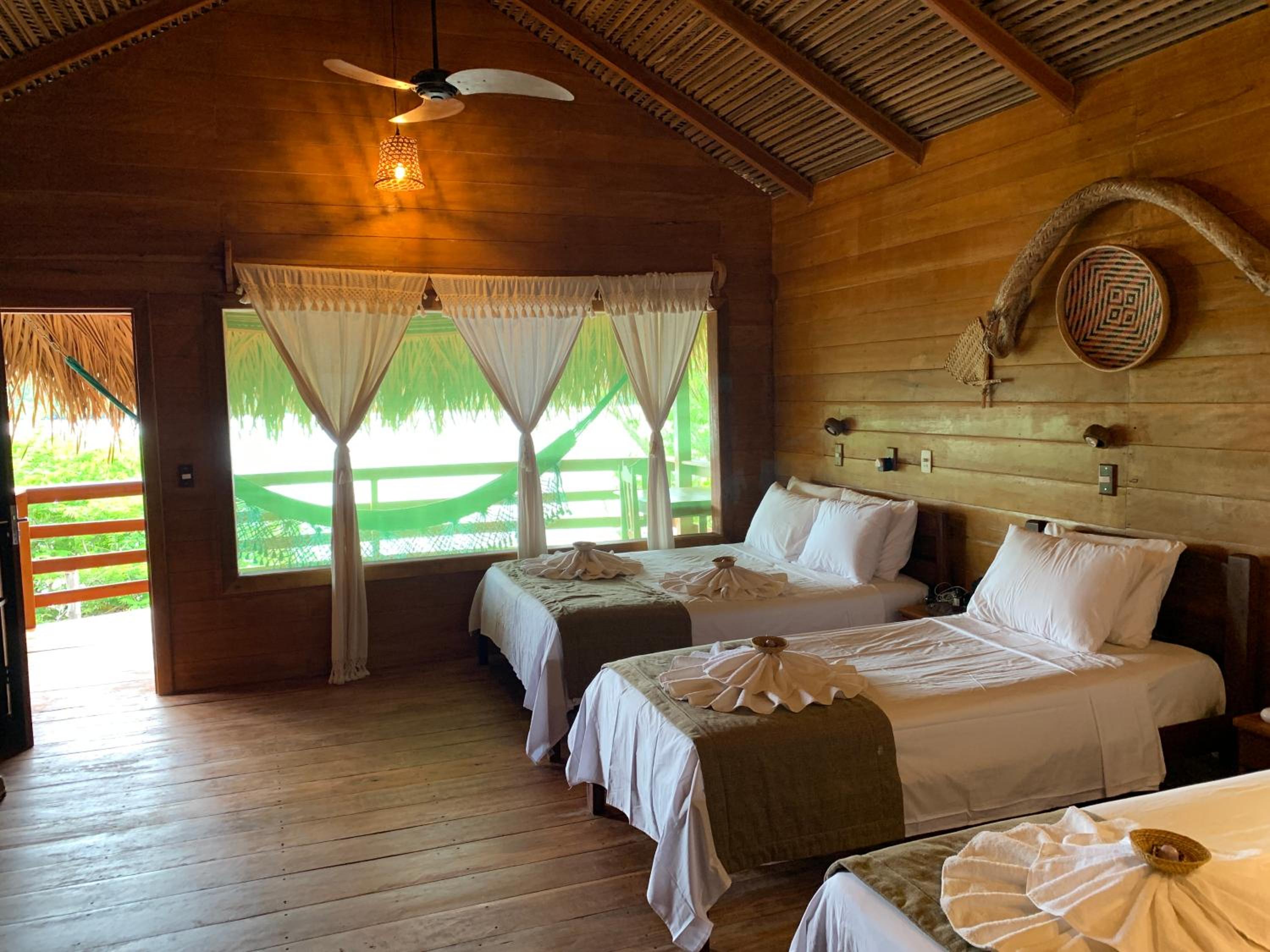 Quadruple Room with Lake View