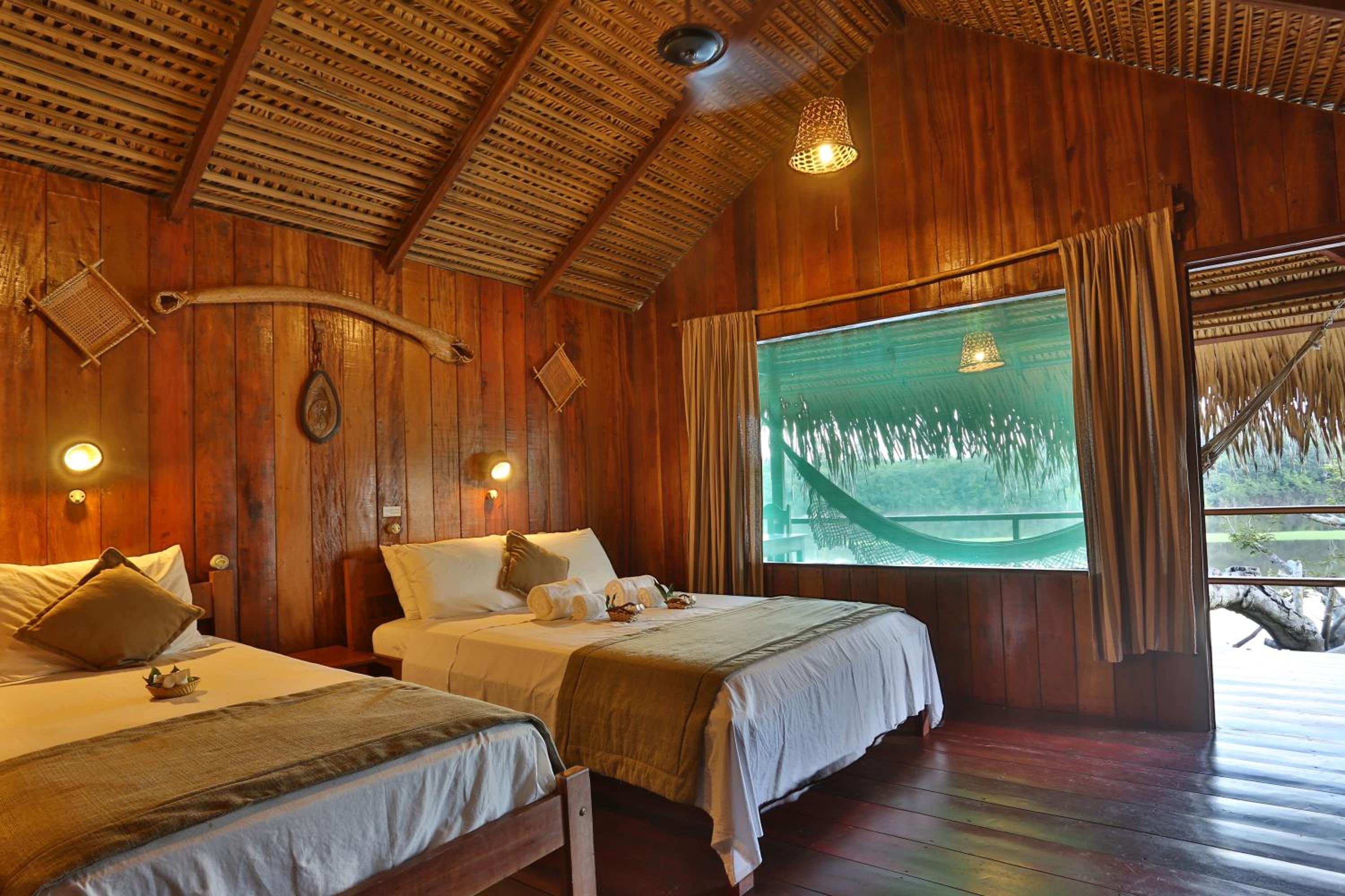 Superior Room with Lake View
