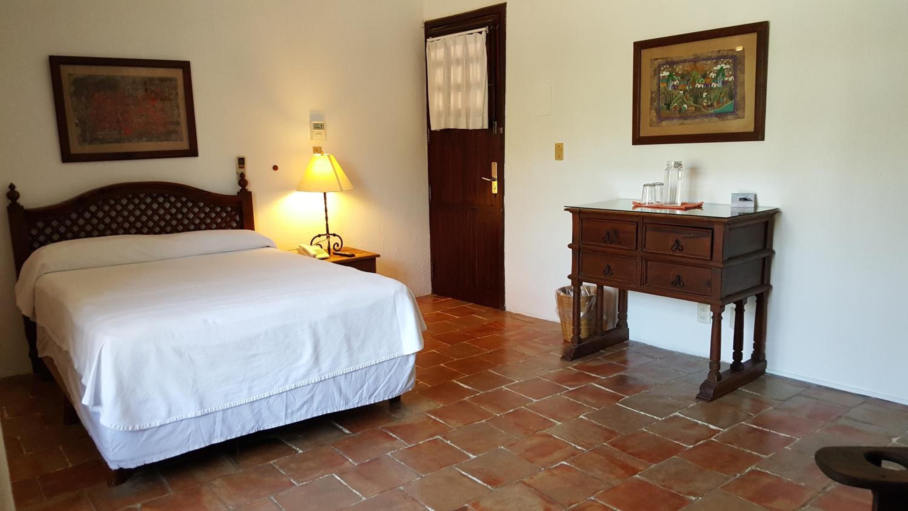 Small Double Room - Photo 1