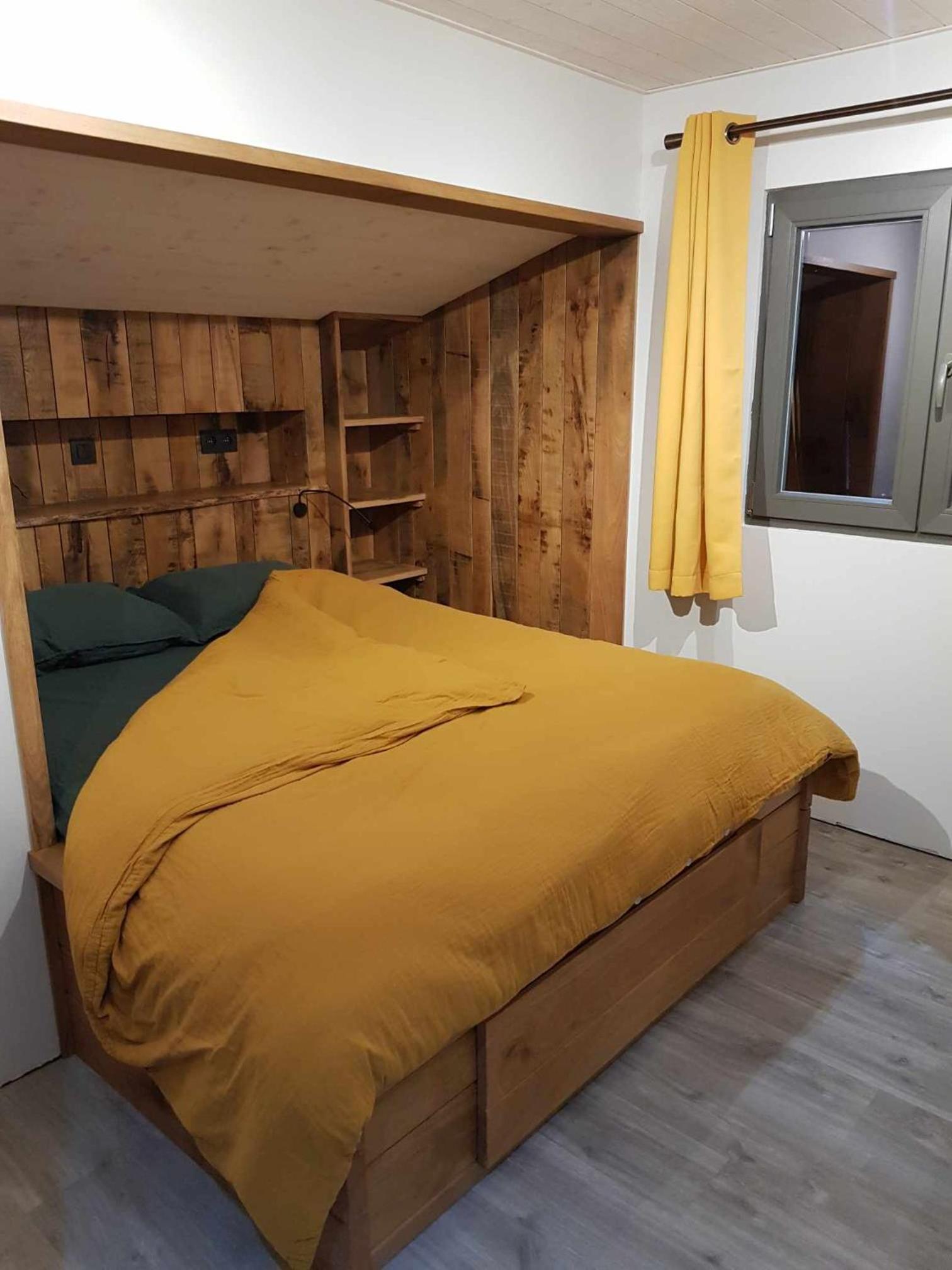 Two-Bedroom Chalet photo 2