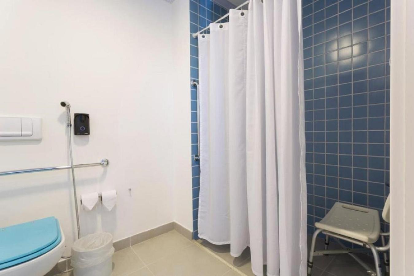 Available room