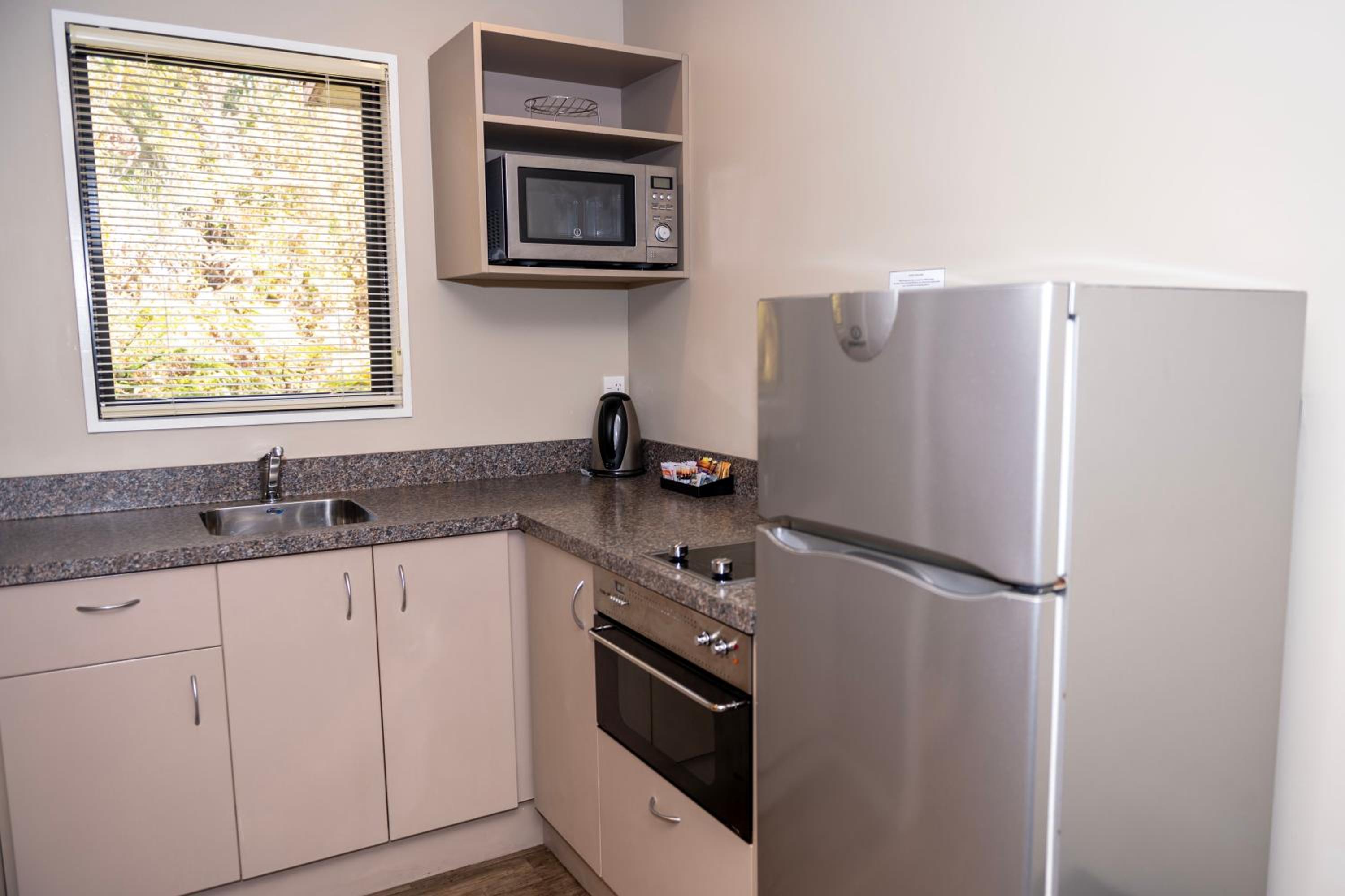 Two-Bedroom Apartment - Photo 4