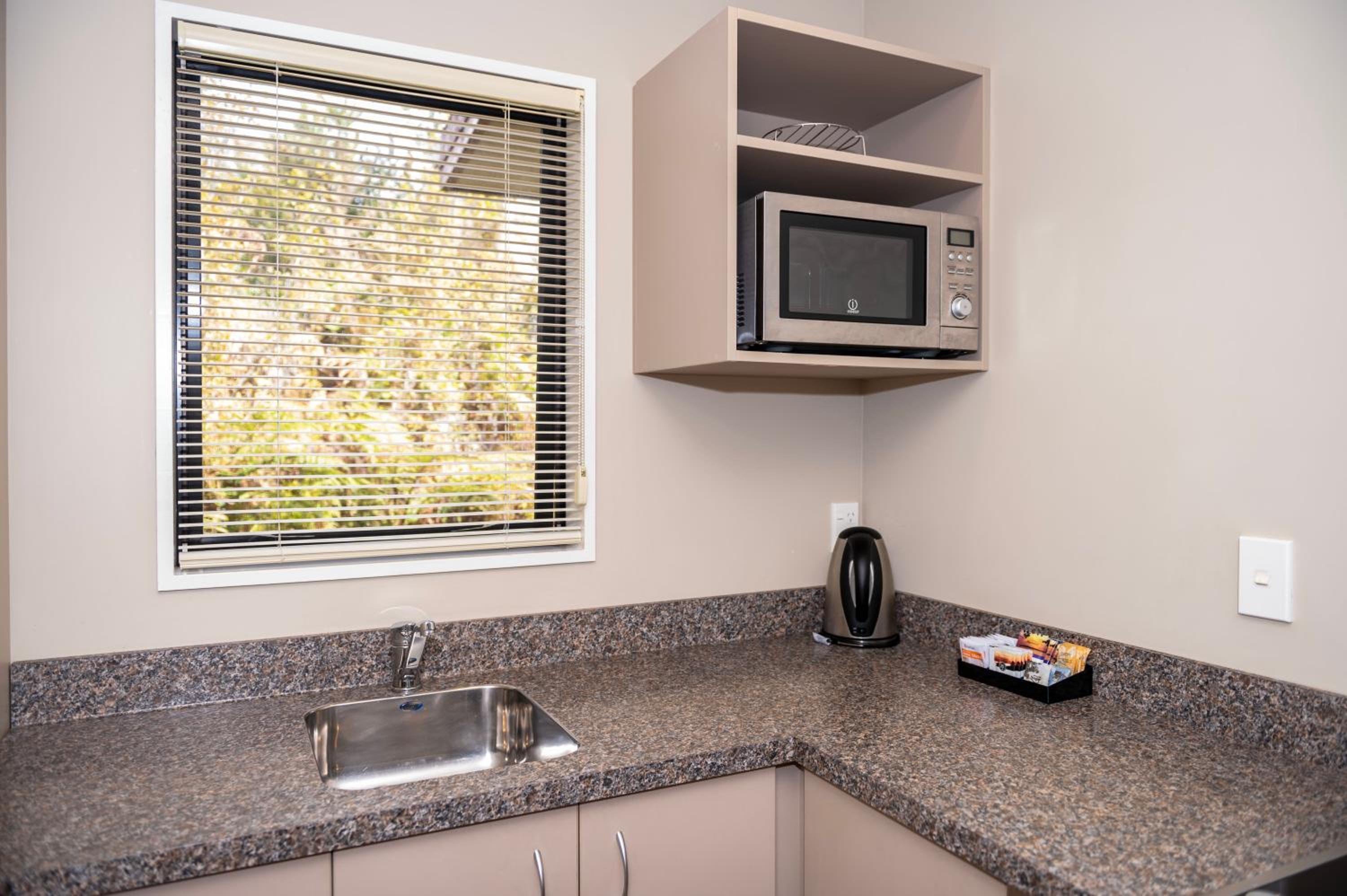 Two-Bedroom Apartment - Photo 3