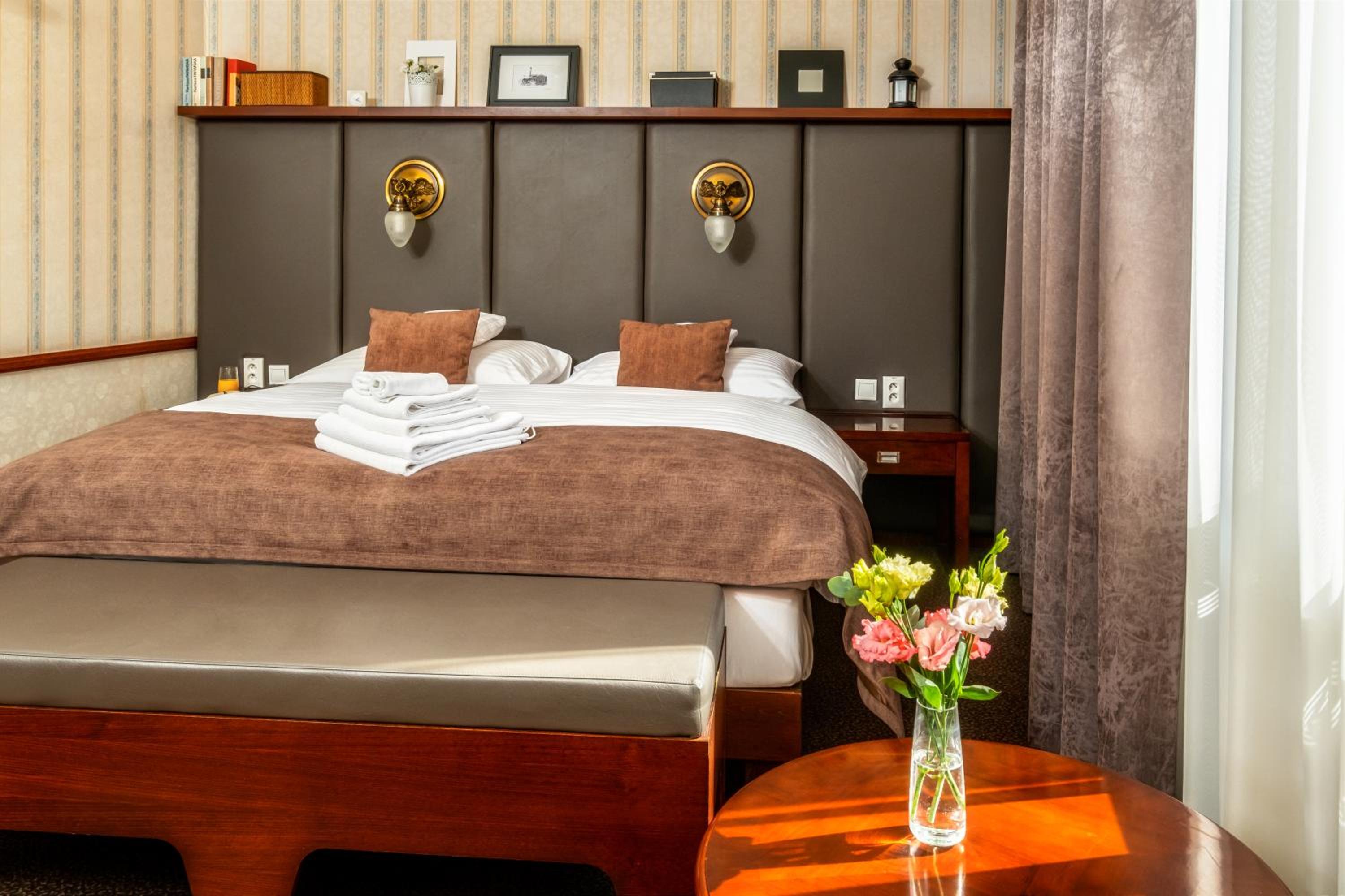 Double Room - Photo 4