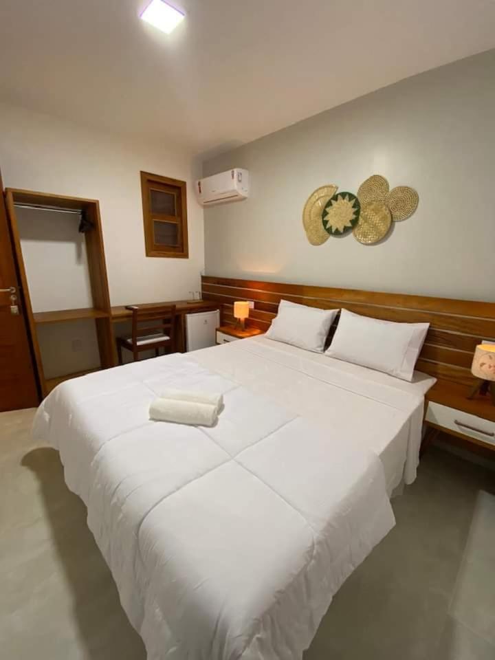 Queen Room photo 1