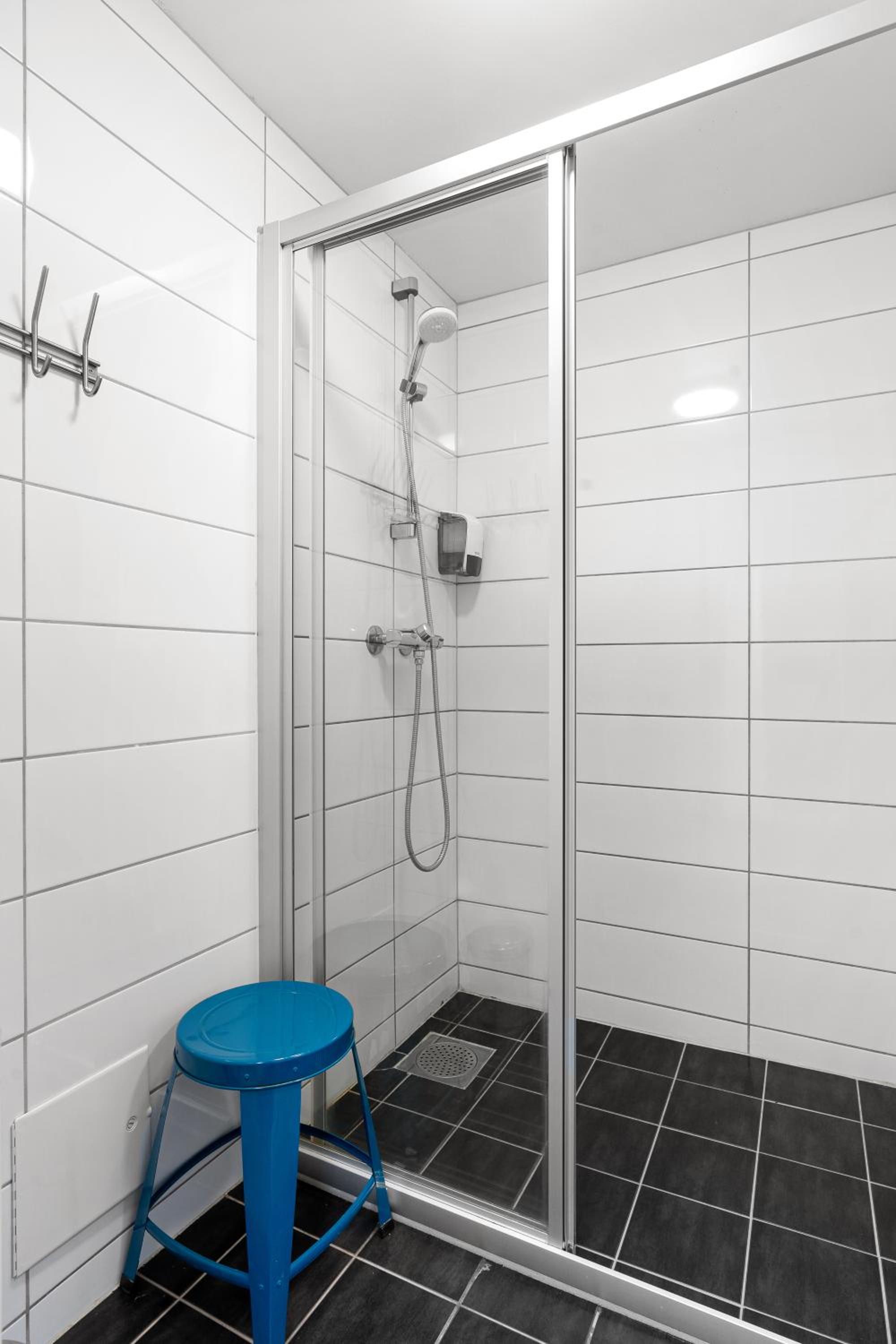 Double Room with Shared Bathroom photo 3