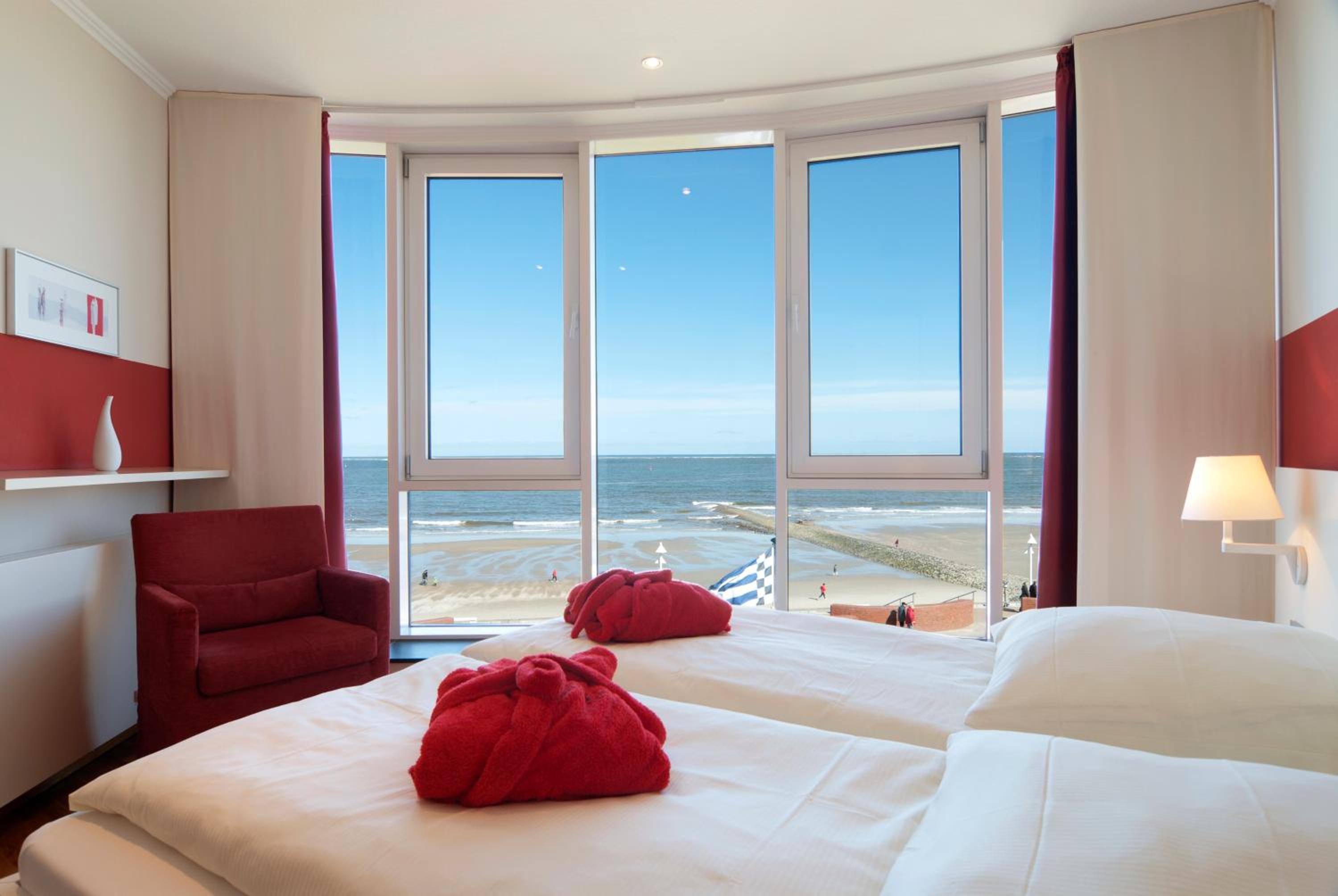 Two-Bedroom Suite photo 2