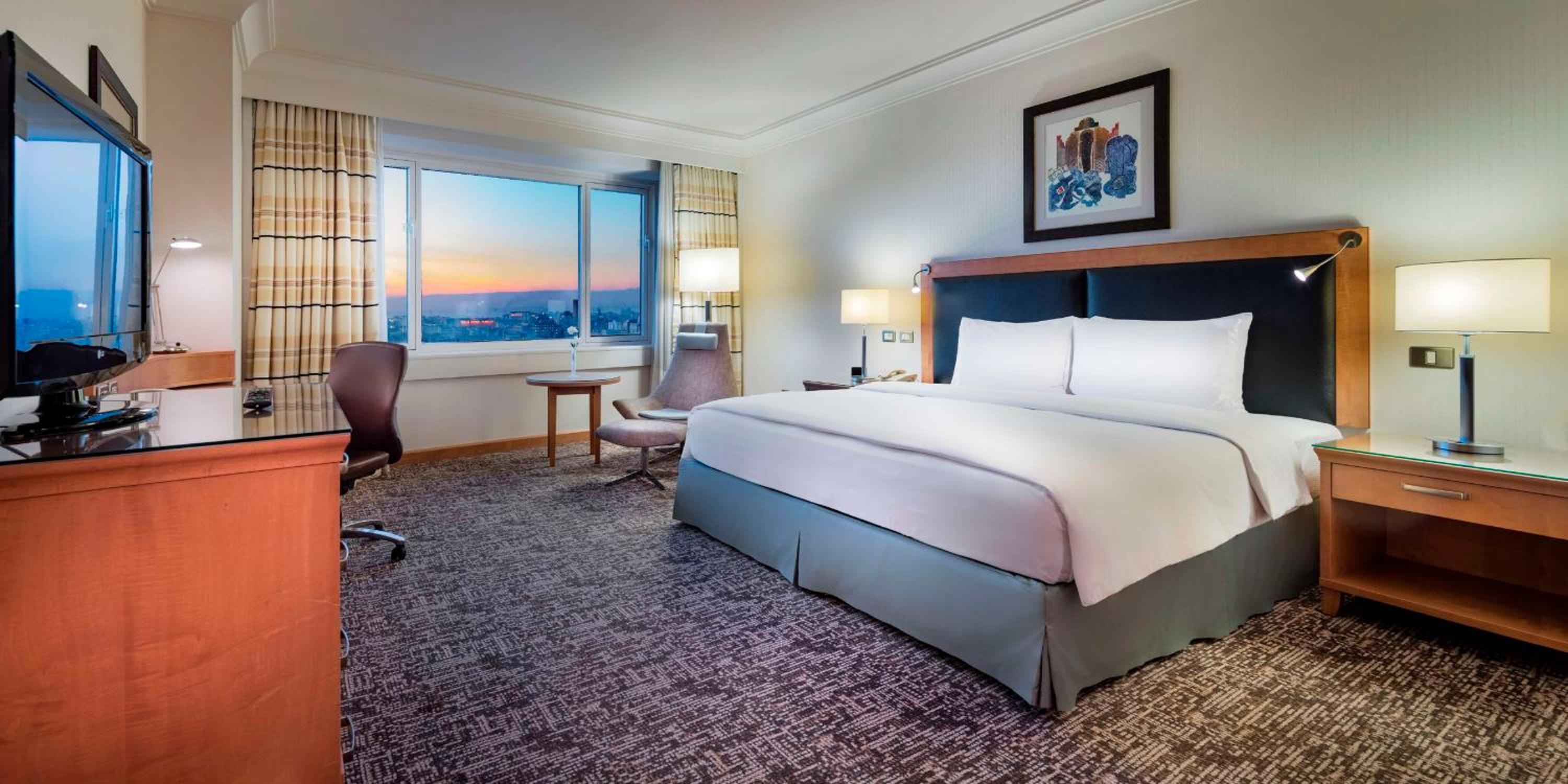 Executive King Room with River View