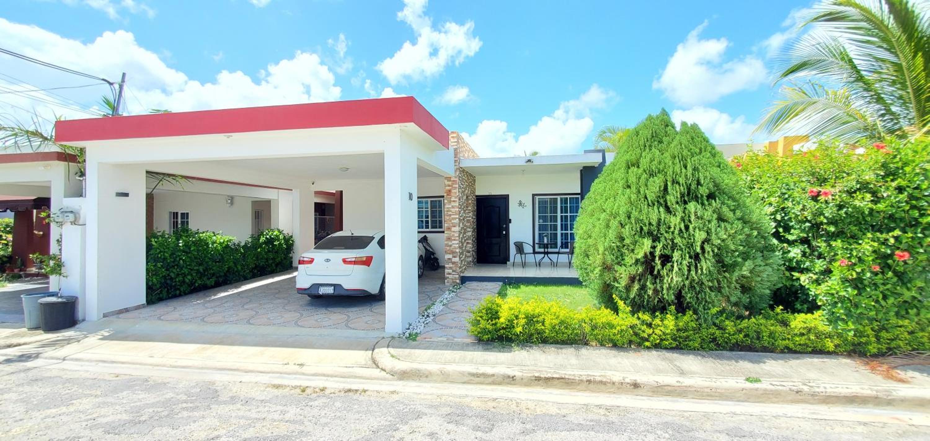 Two-Bedroom House photo 1