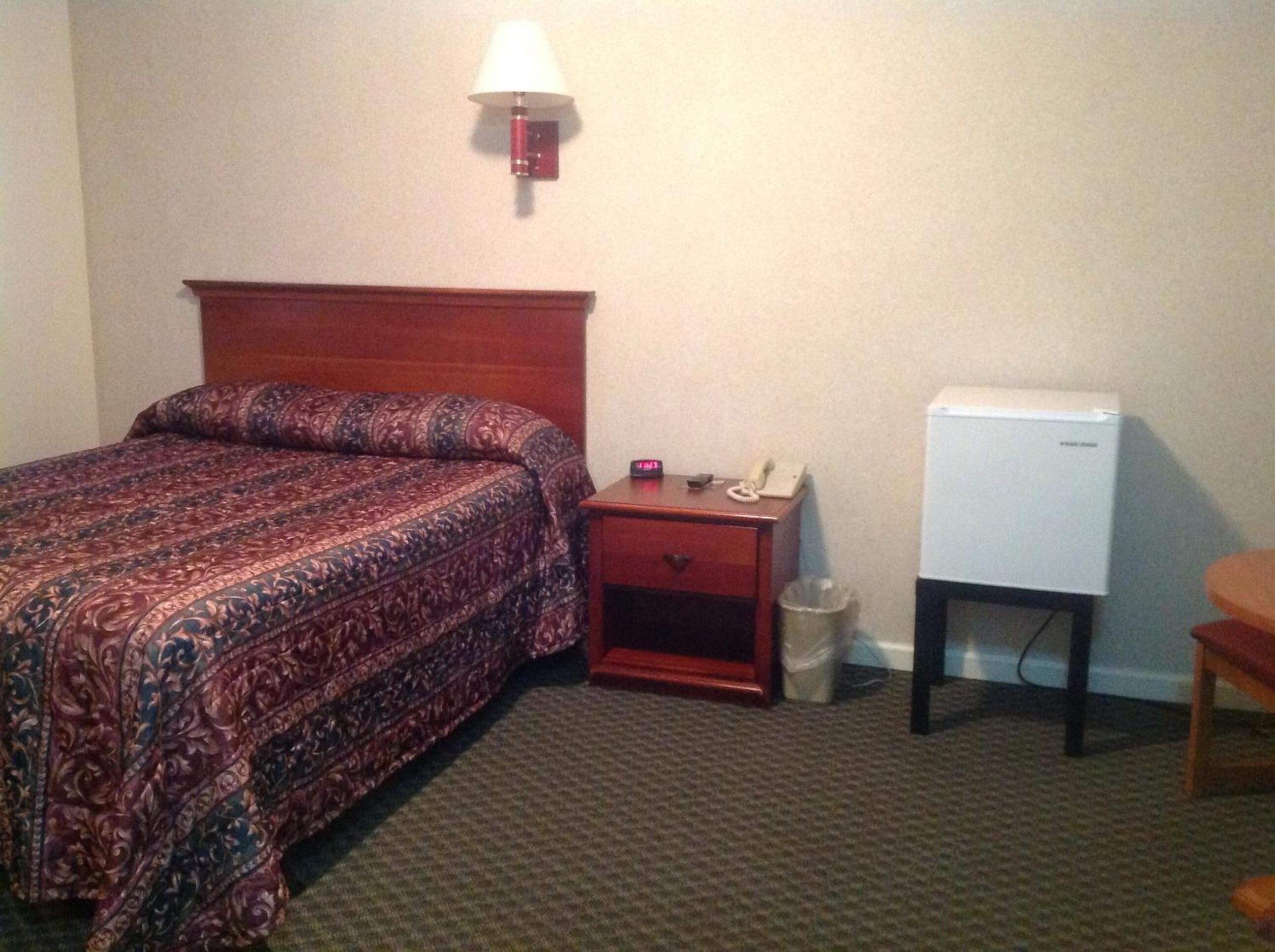 Standard Queen Room photo 3