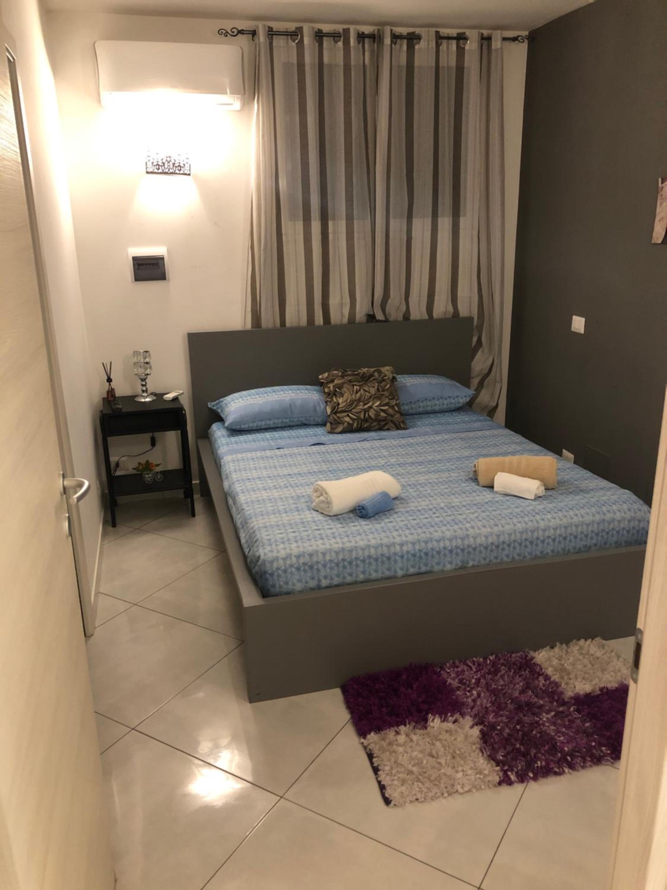 Standard Queen Room photo 3