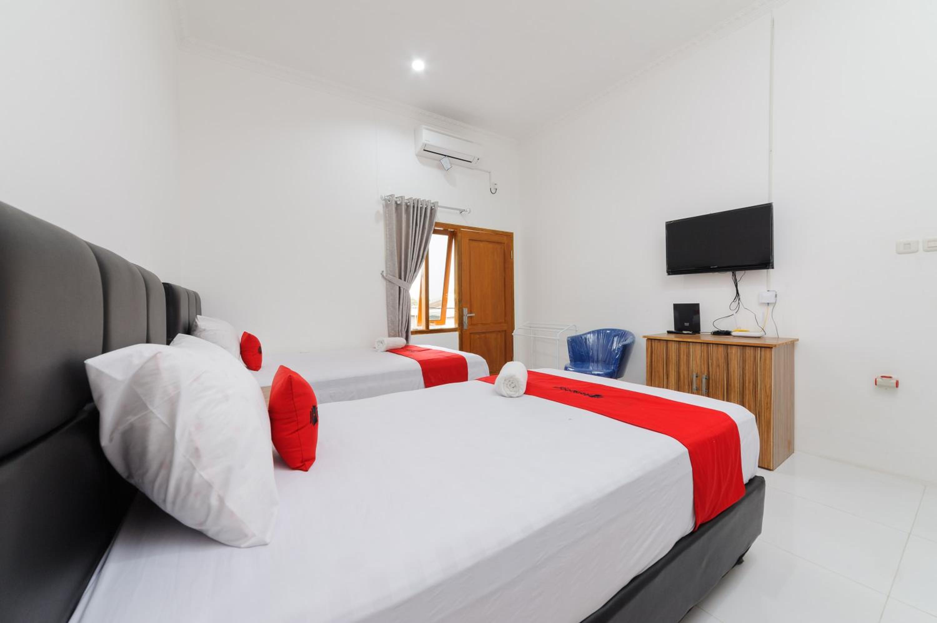 Standard Twin Room - Photo 5