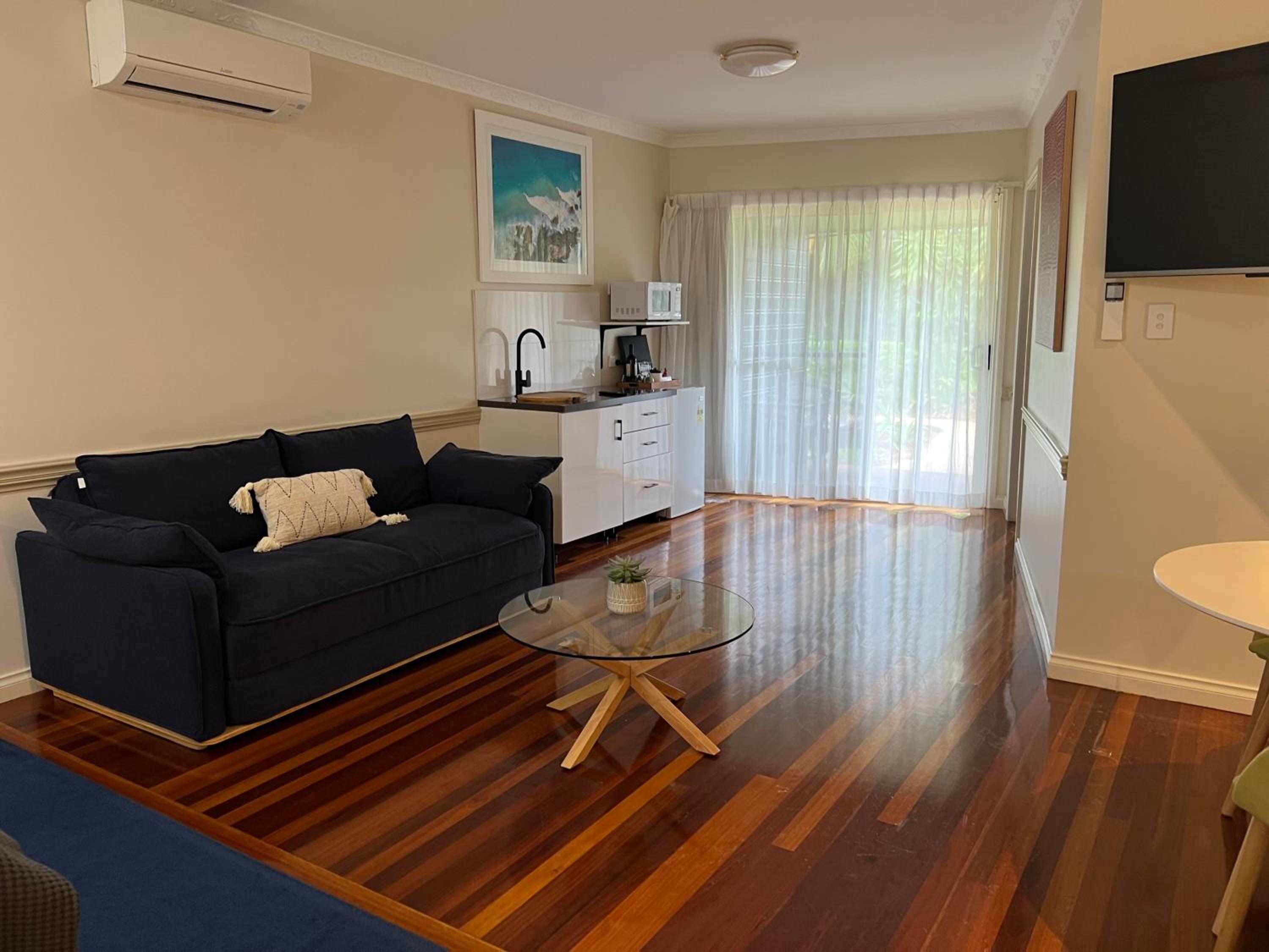 Suite With Spa Bath - Photo 5