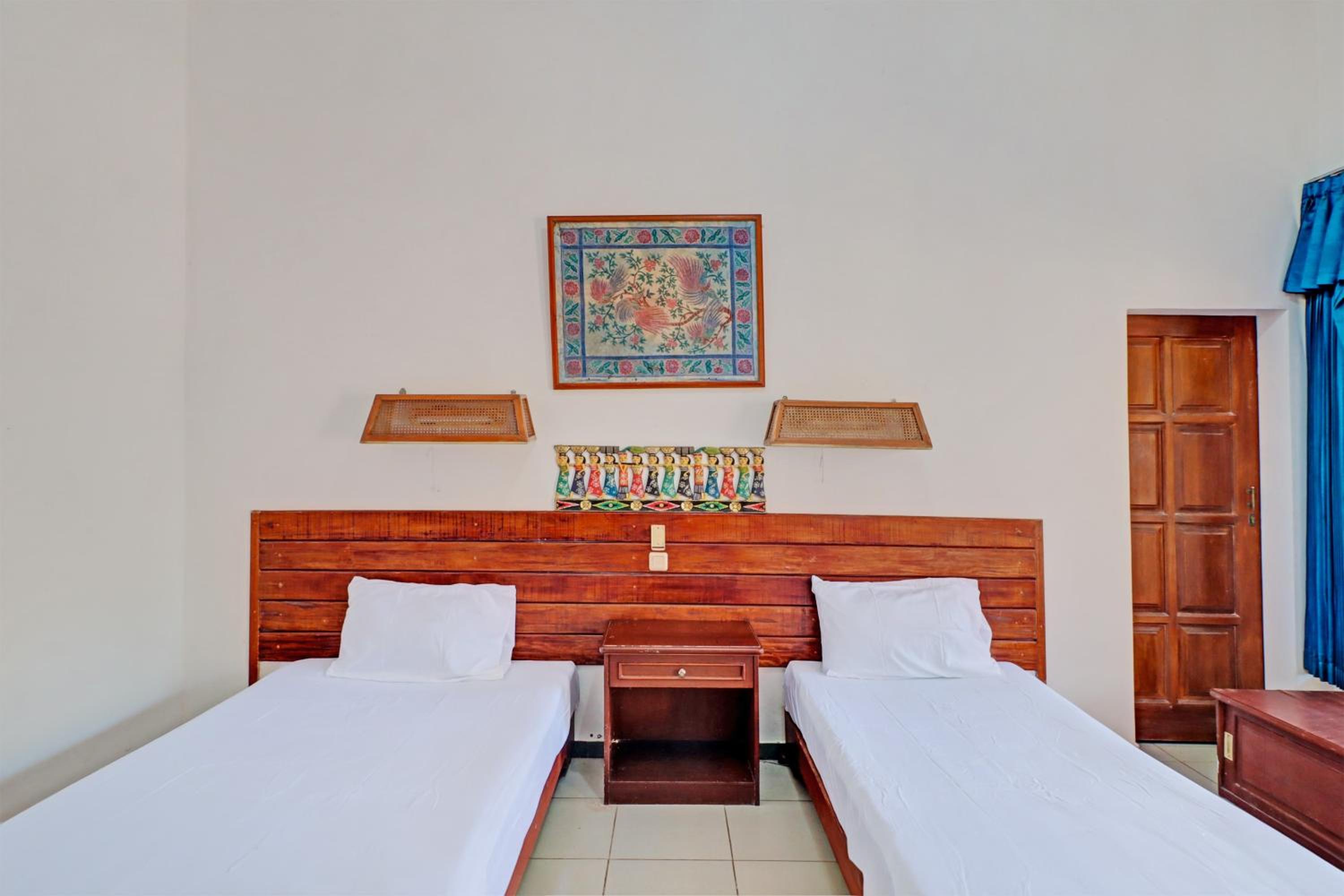 Superior Twin Room - Photo 6
