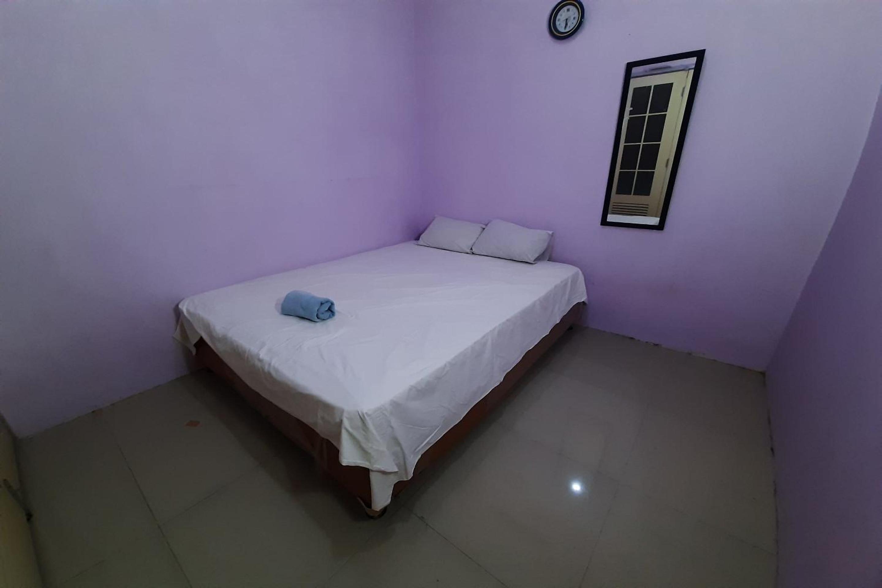 Budget Double Room photo 1