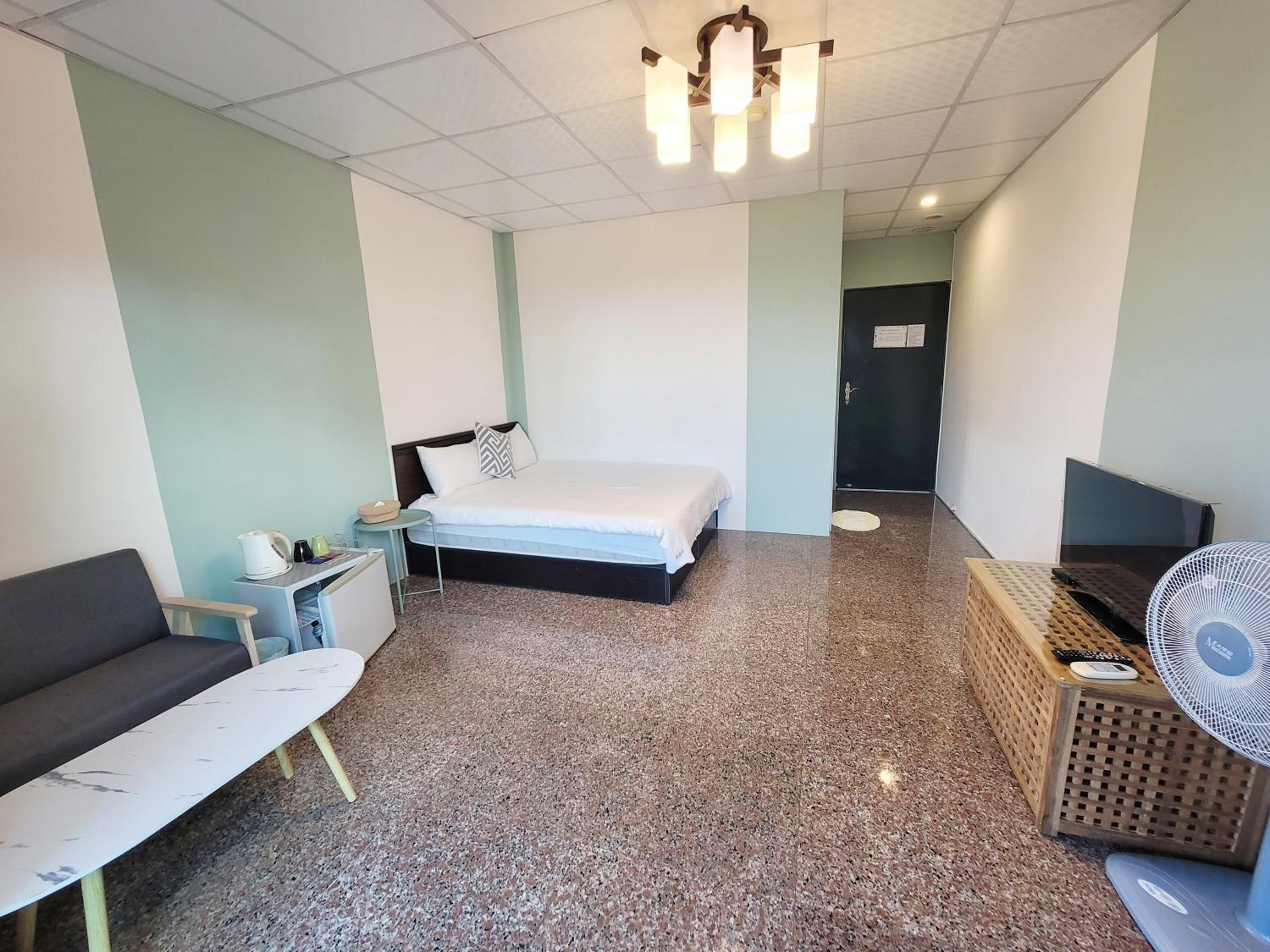 Double Room With Private Bathroom