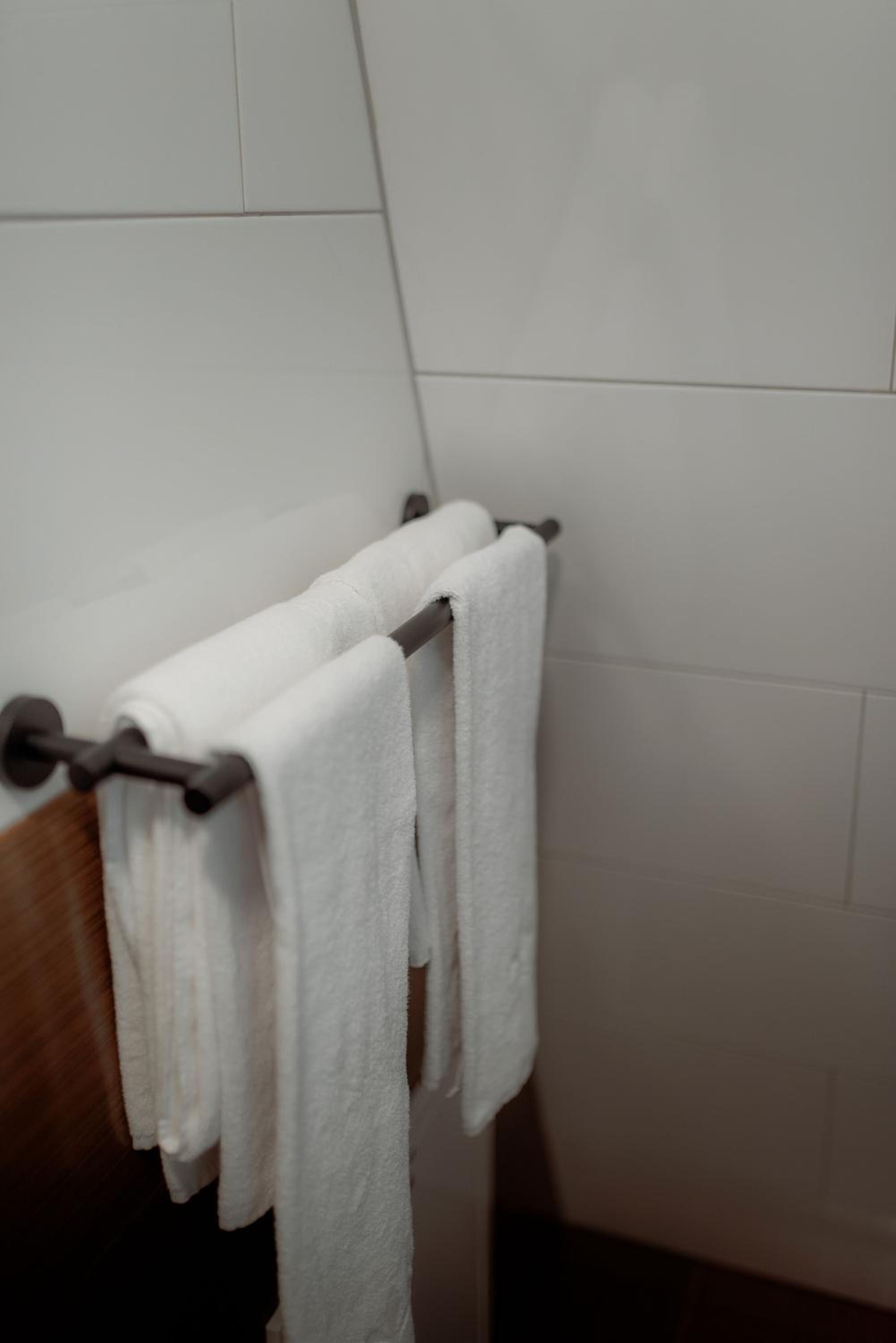 Standard Double or Twin Room - Photo 6