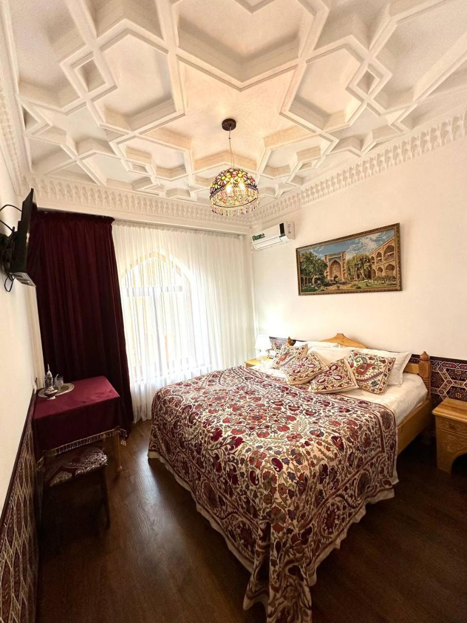 Deluxe Double Room with Bath photo 2
