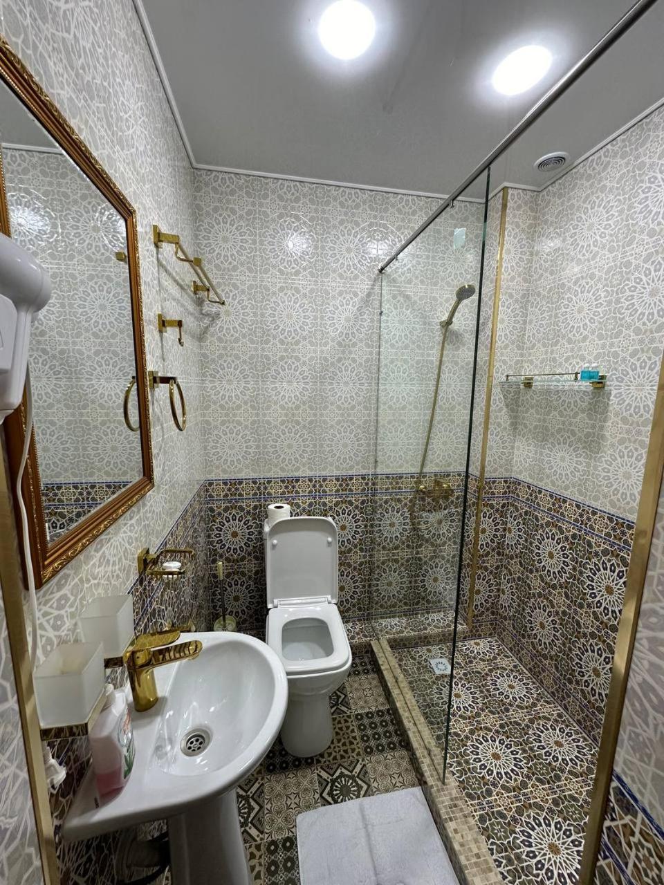 Deluxe Double Room with Bath photo 1