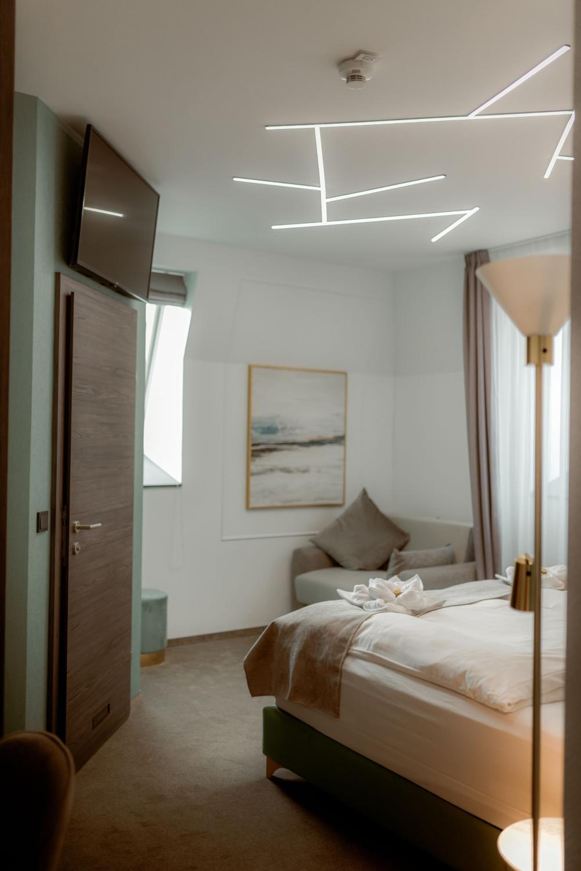 Superior Triple Room - Photo 2