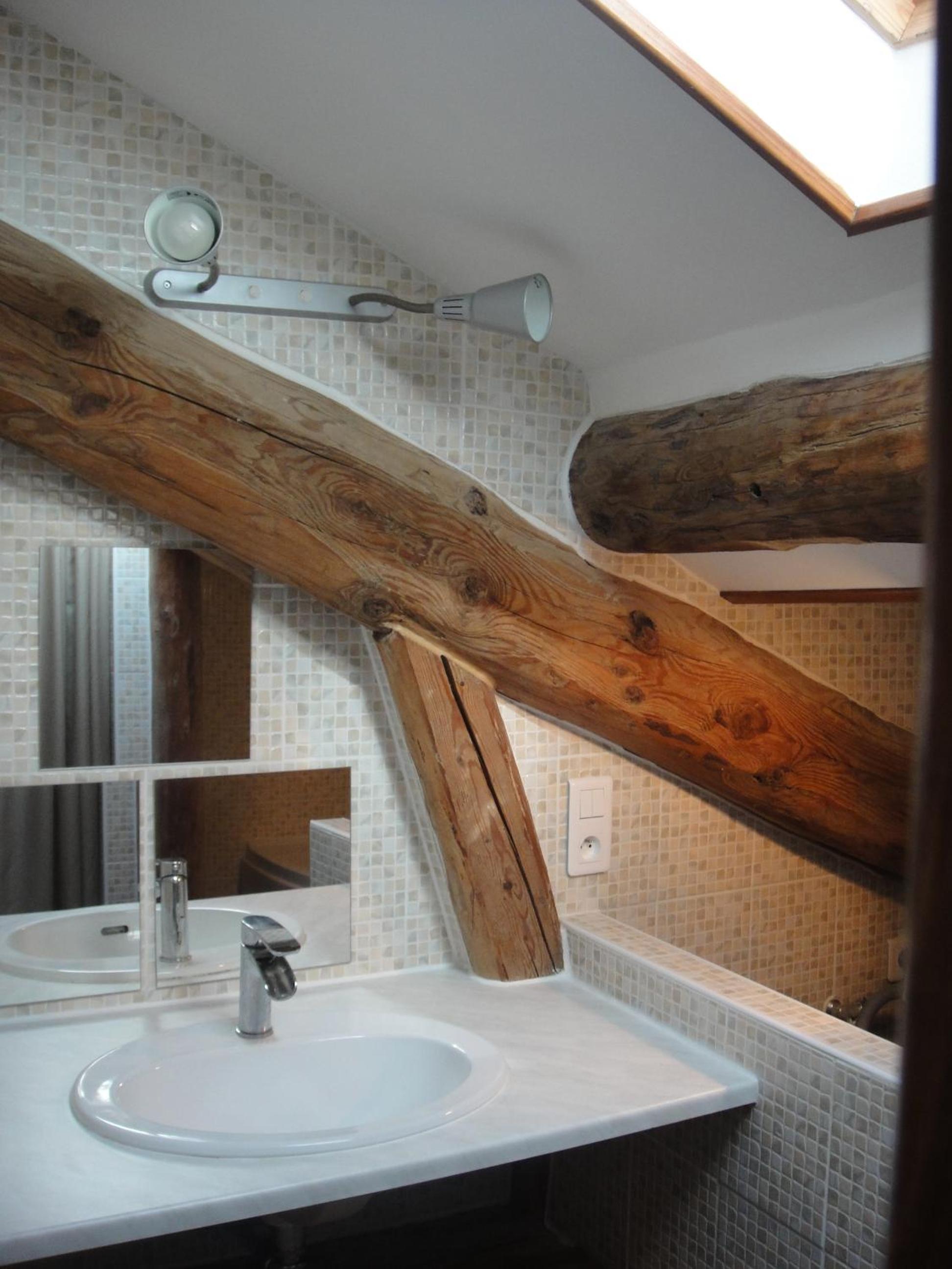 Large Two-Bedroom Apartment (6-8 Adults) photo 2