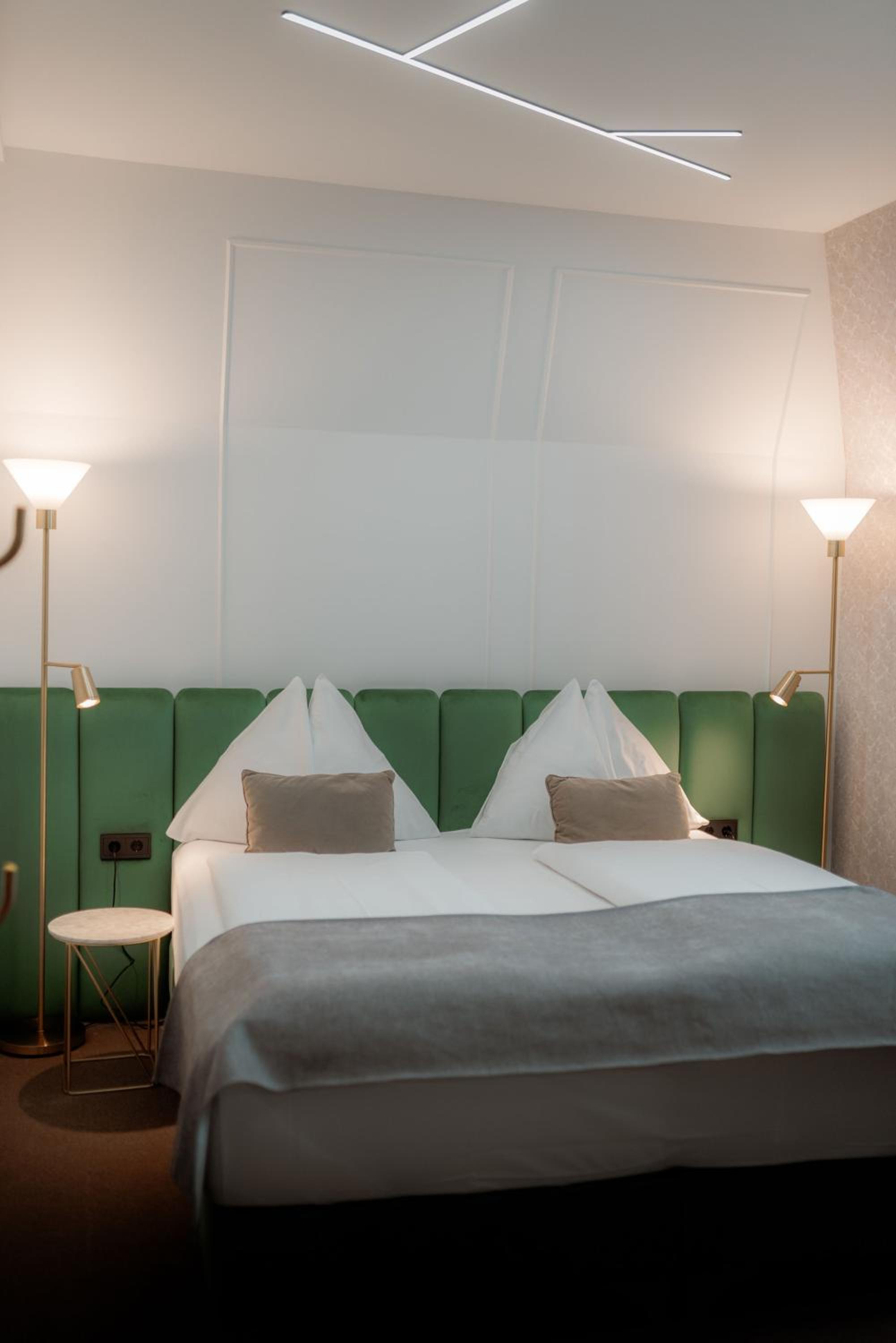 Standard Double or Twin Room photo 1