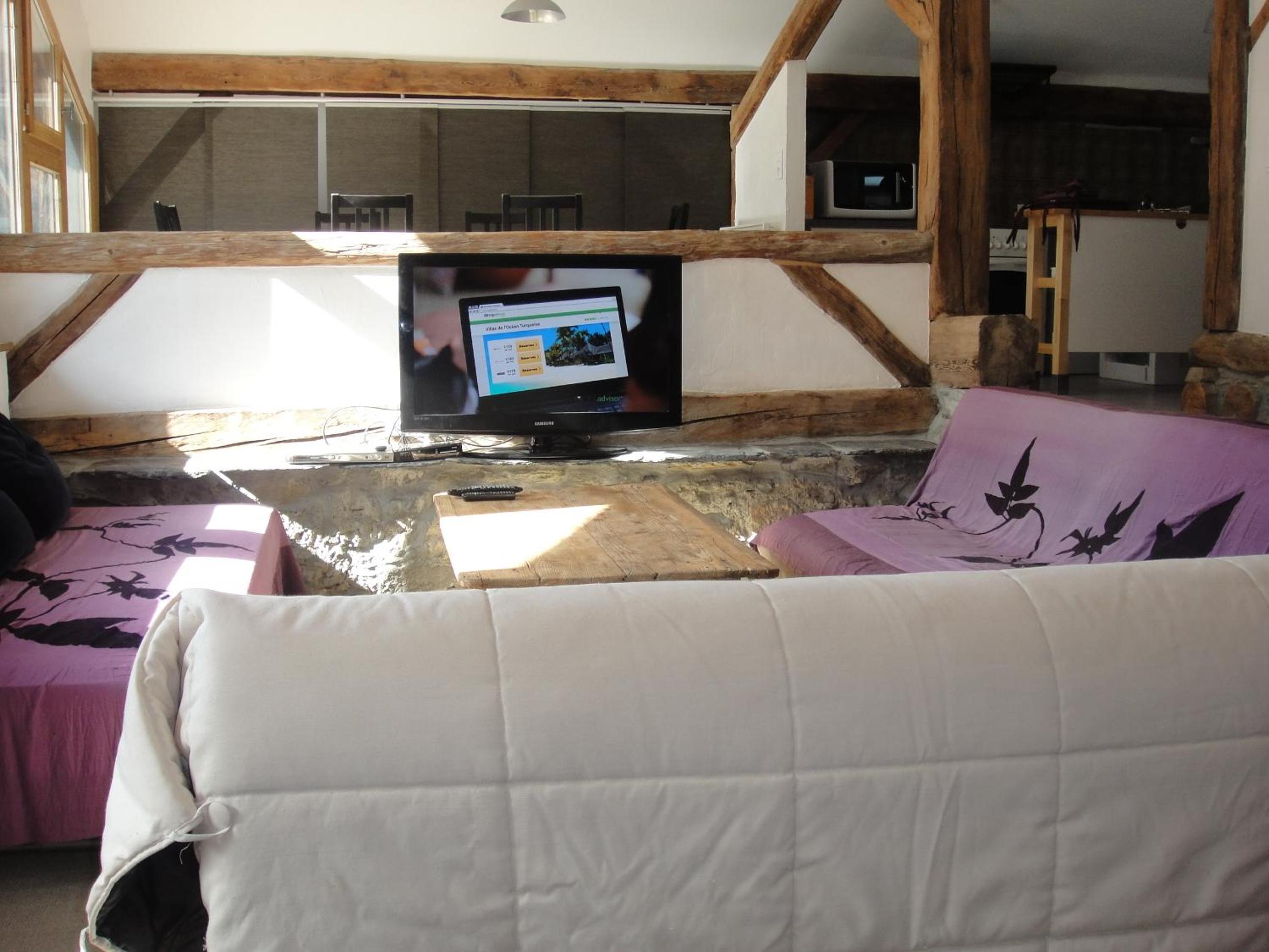 Large Two-Bedroom Apartment (6-8 Adults) photo 1