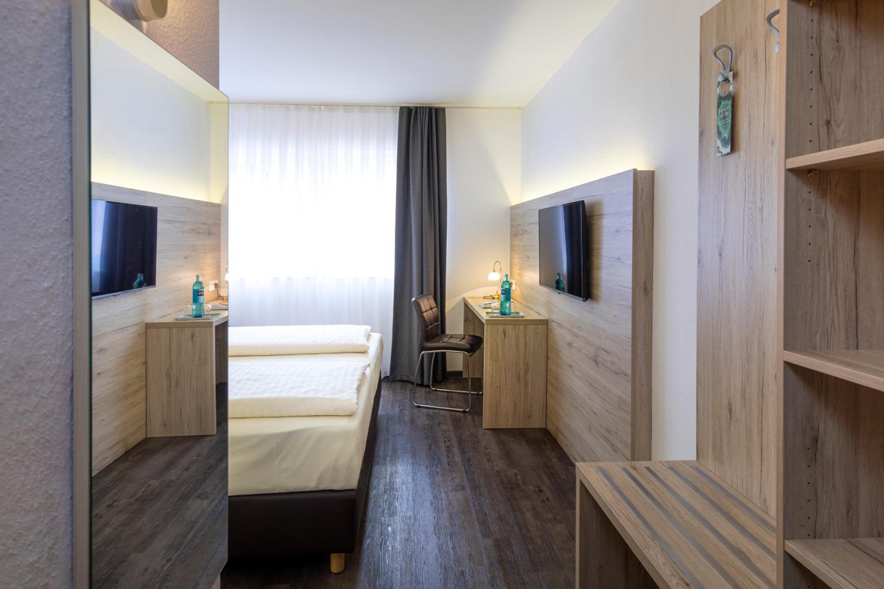 Business Double Room photo 3