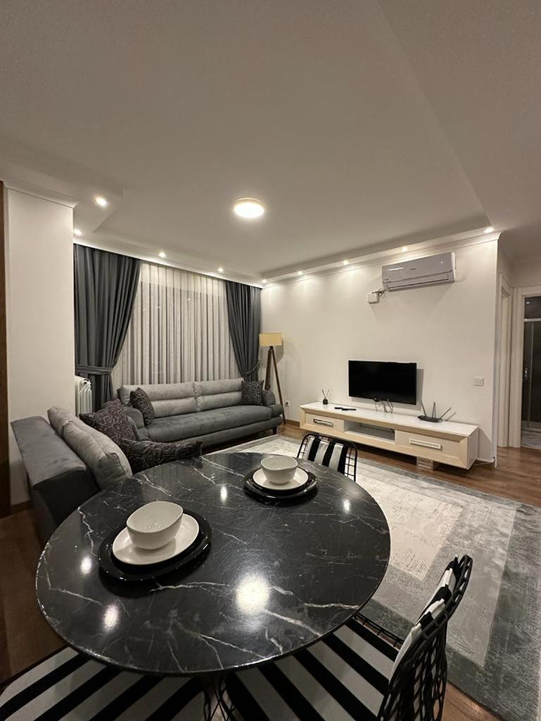 Two-Bedroom Deluxe Apartment photo 1