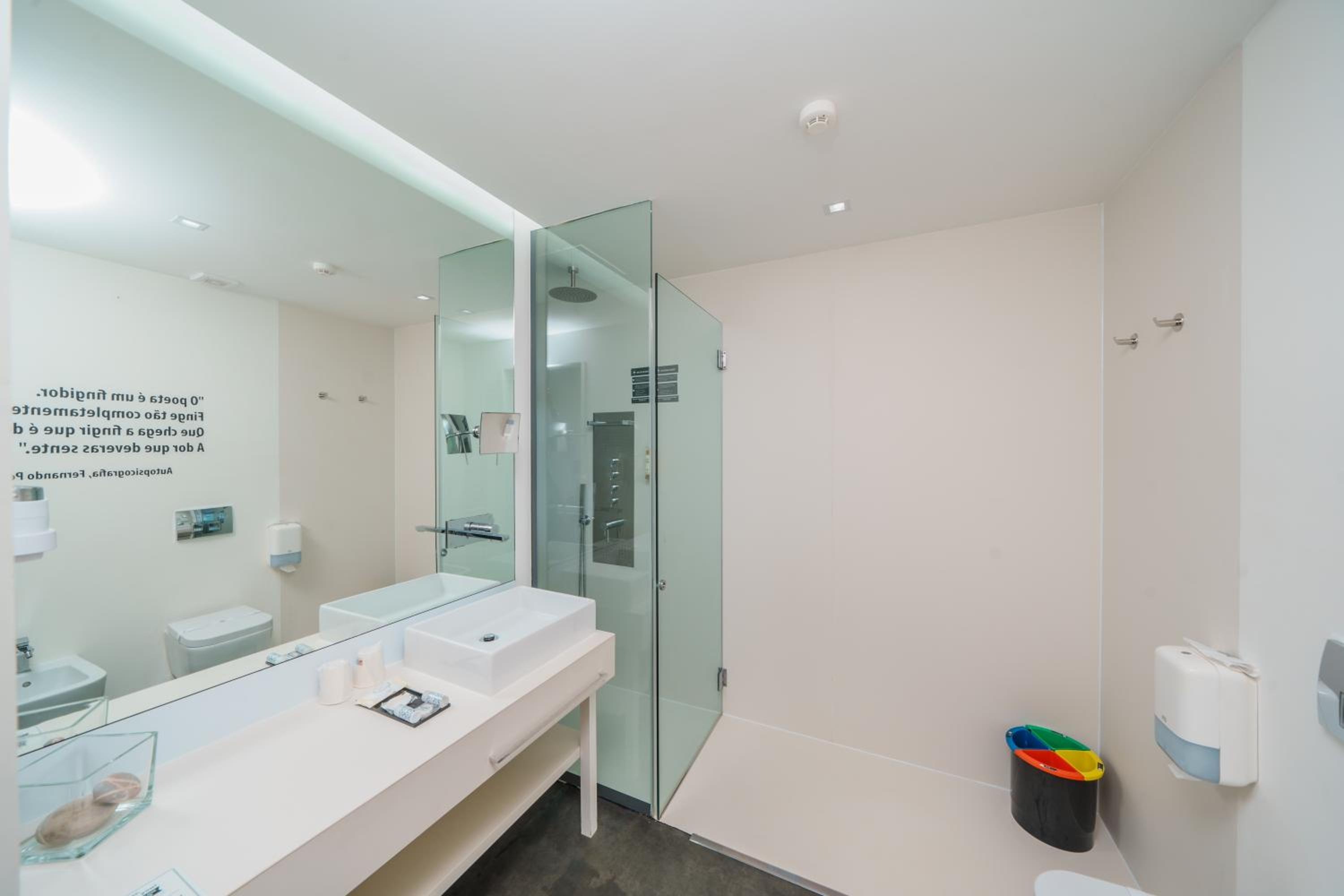 Premium Double Room - Photo 5