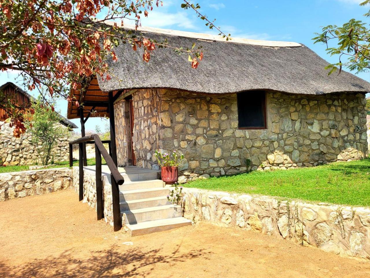 Twin Chalet Interleading photo 3