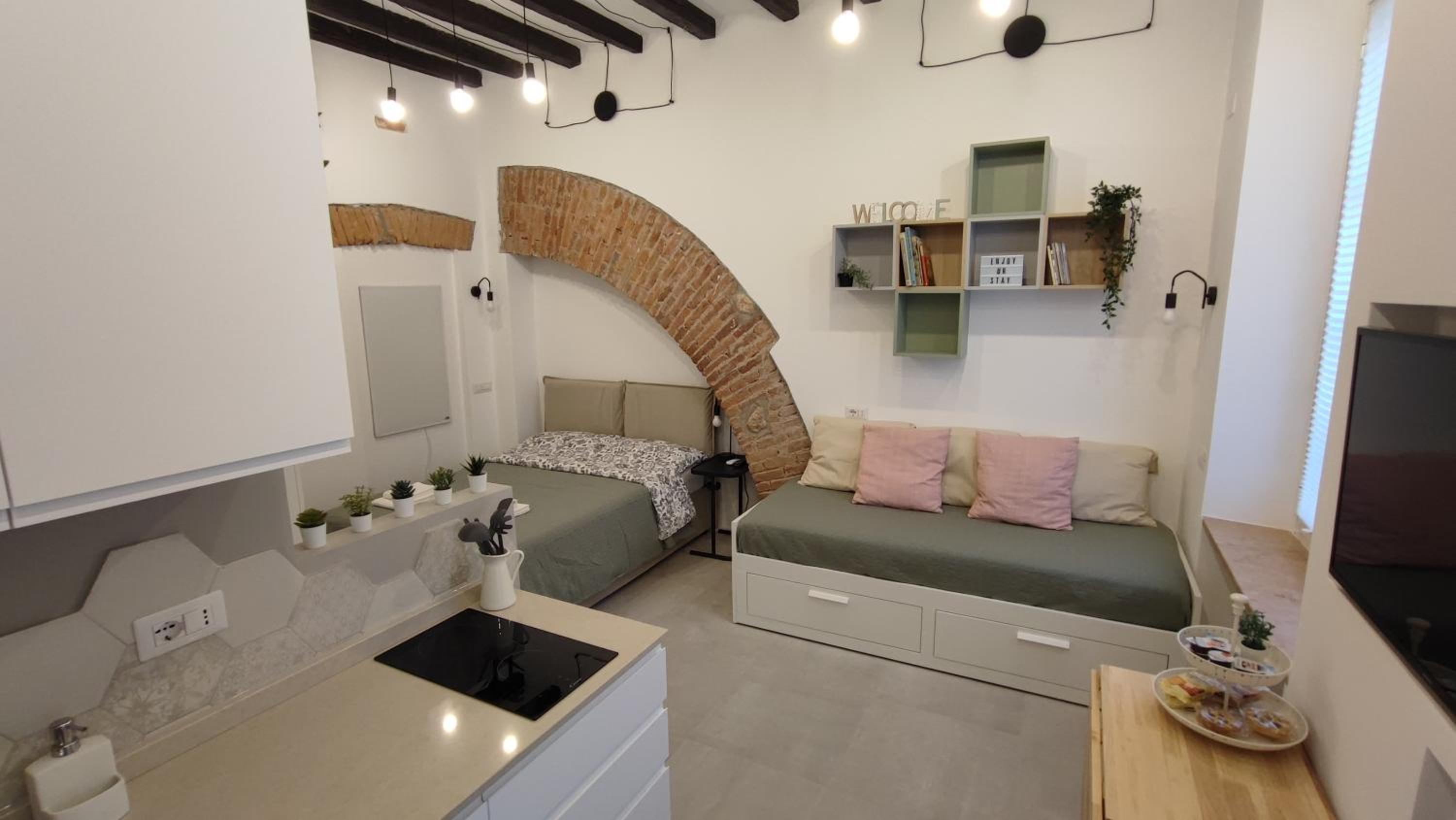 One-Bedroom Apartment