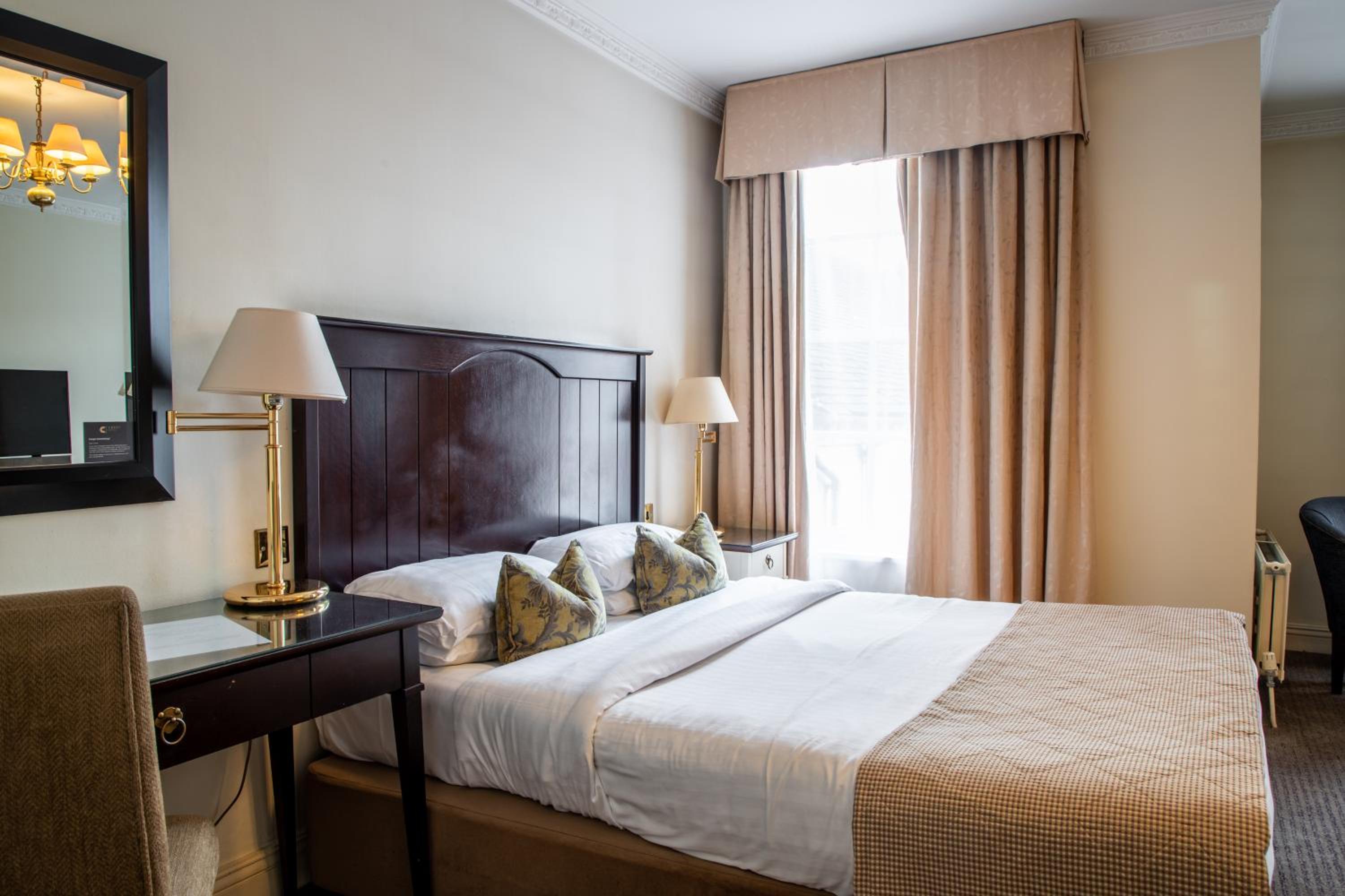 Standard  Double Room - Photo 1