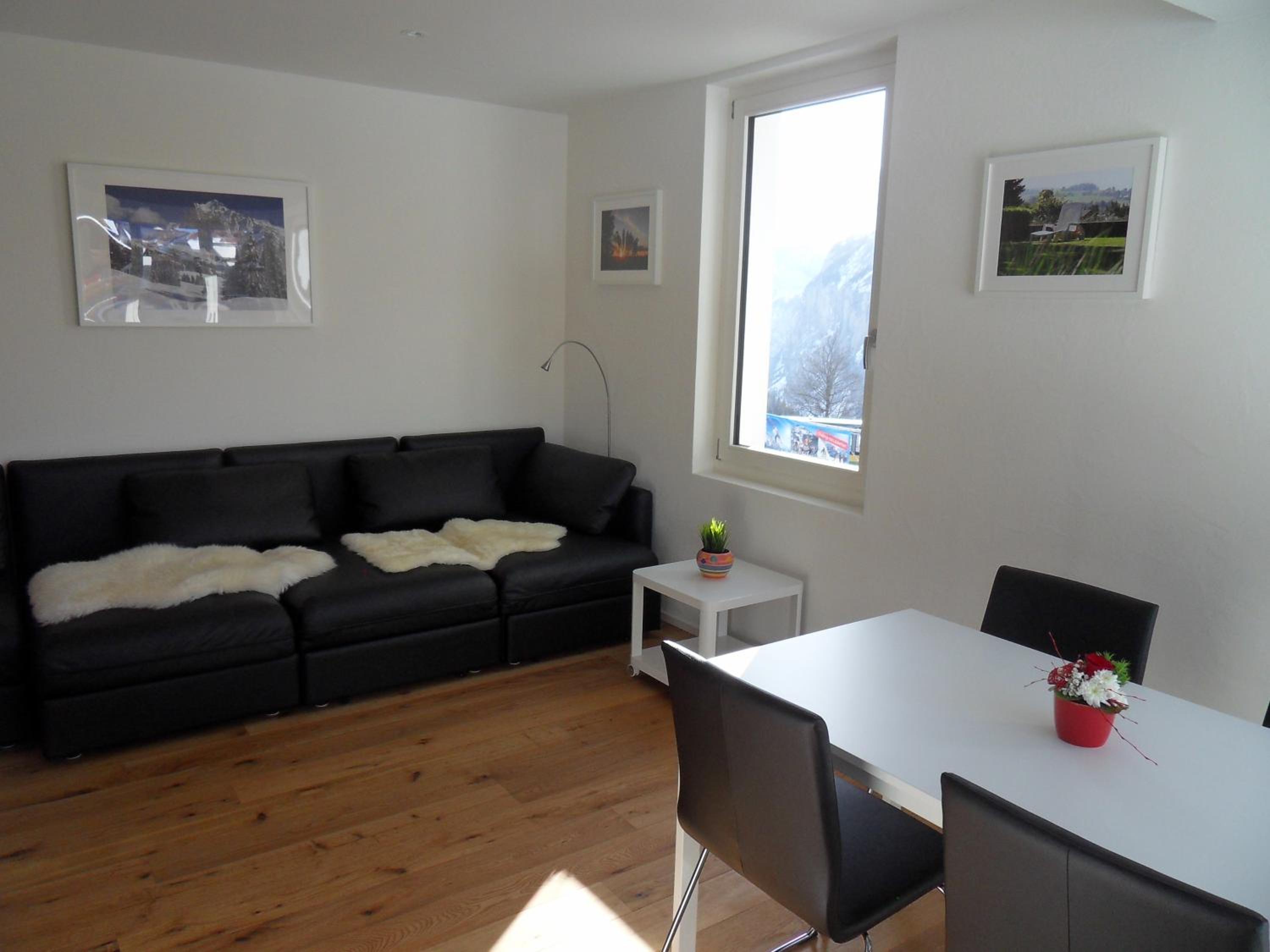 Apartment (Silverpeak)