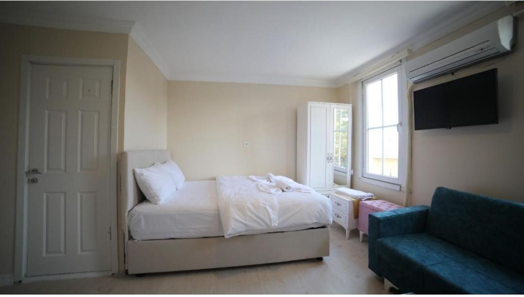 Economy Double Room photo 2
