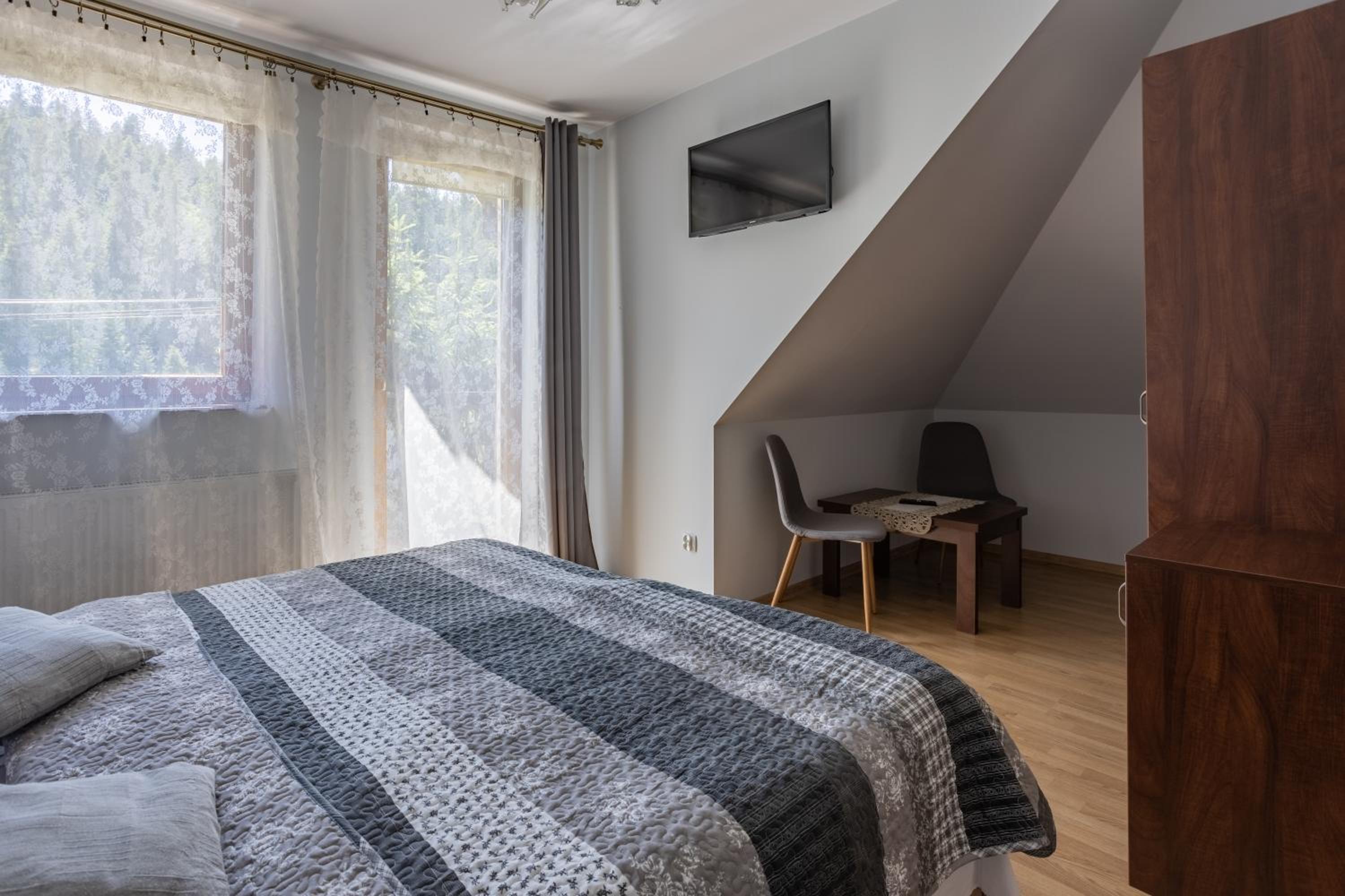 Double or Twin Room photo 3