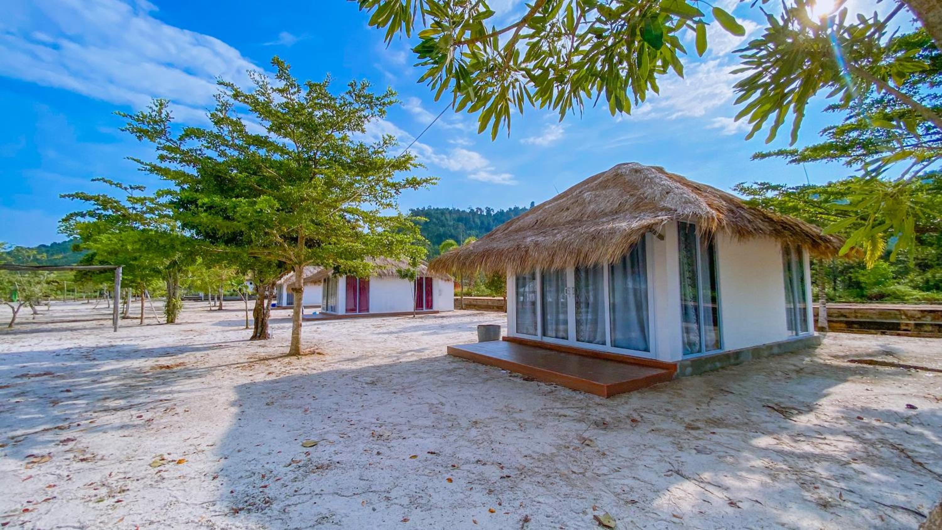 Quadruple Room with Garden View photo 2