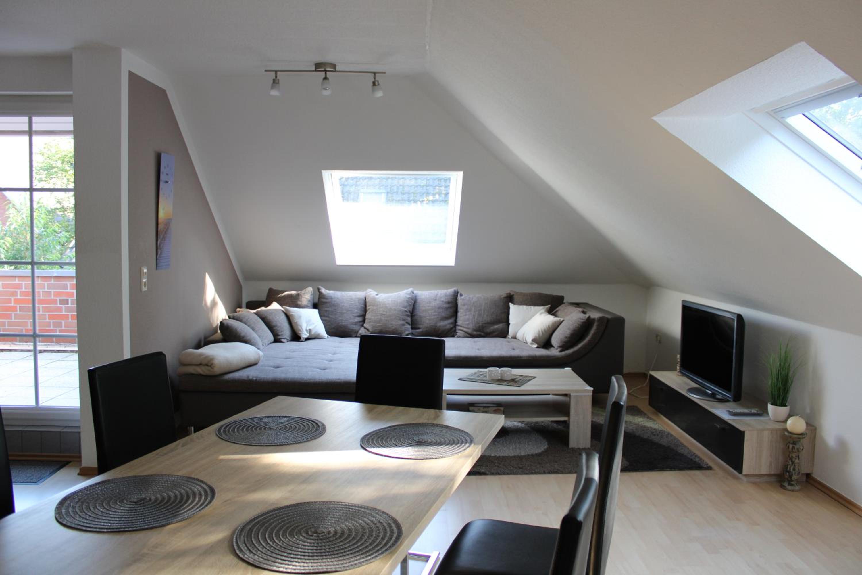 Three-Bedroom Apartment photo 1