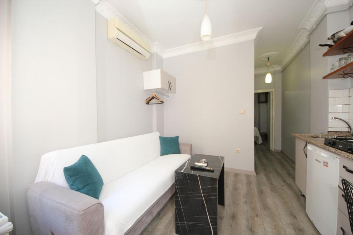 Classic Triple Room photo 1